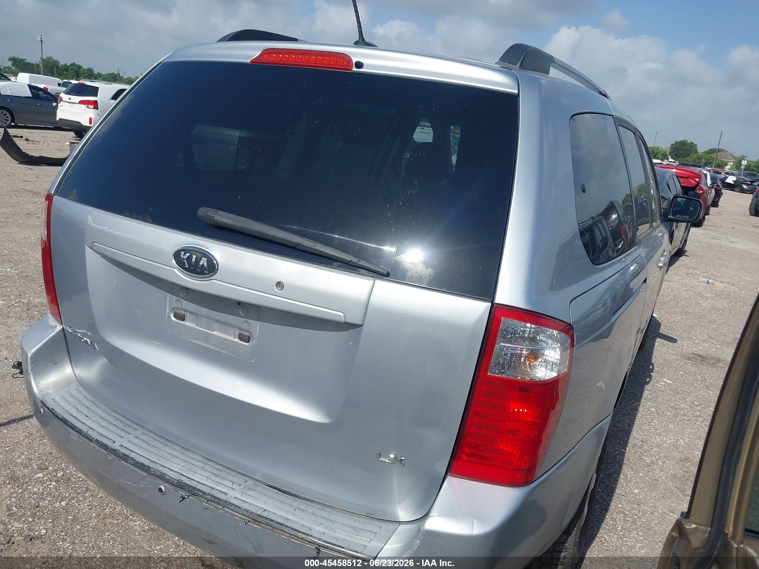 2009 Kia Sedona Lx Silver vin: KNDMB233396316192