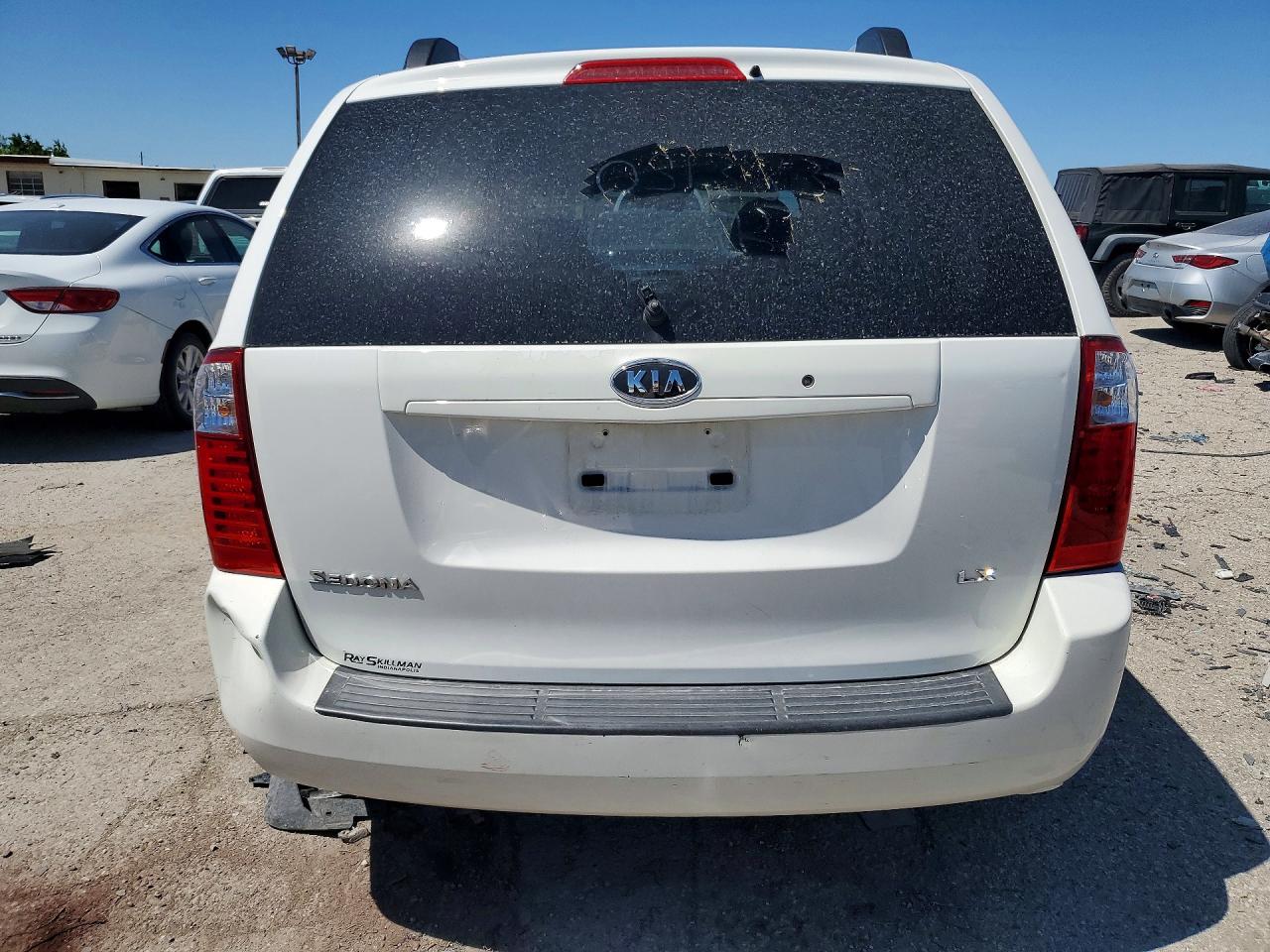 2006 Kia Sedona Lx White vin: KNDMB233466031383