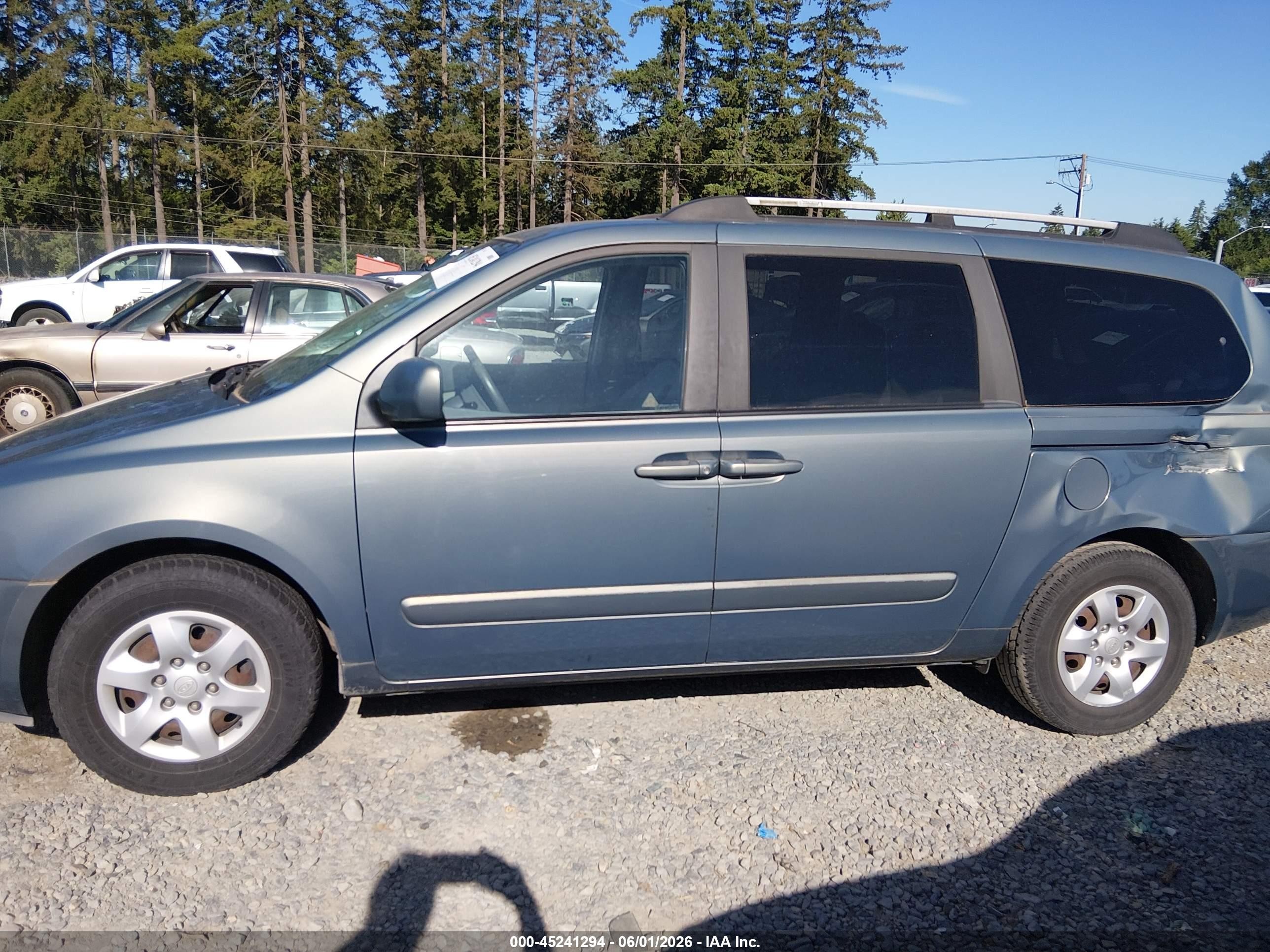 2007 Kia Sedona Lx Blue vin: KNDMB233476109341