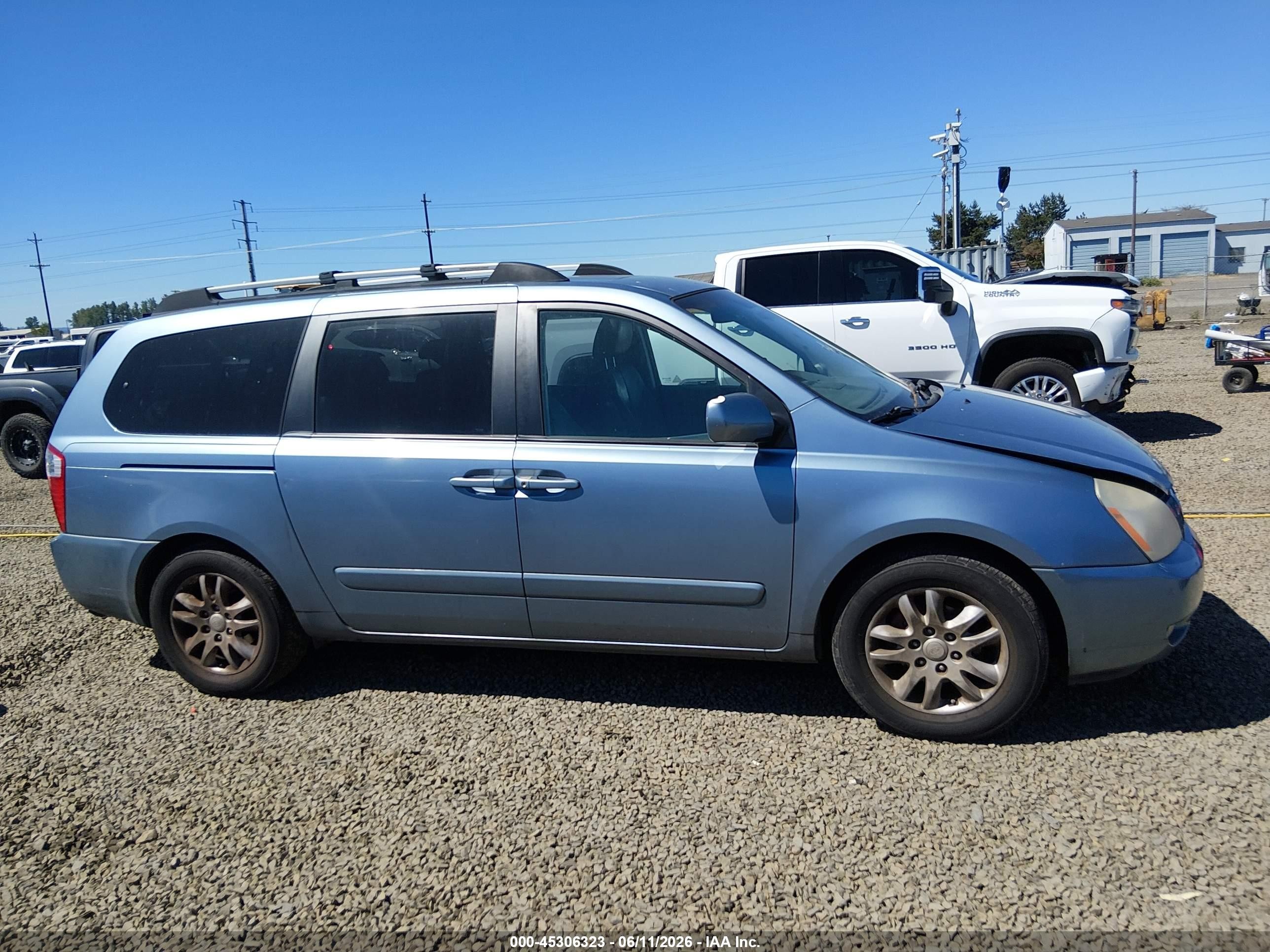 2007 Kia Sedona Ex Синий vin: KNDMB233476163979