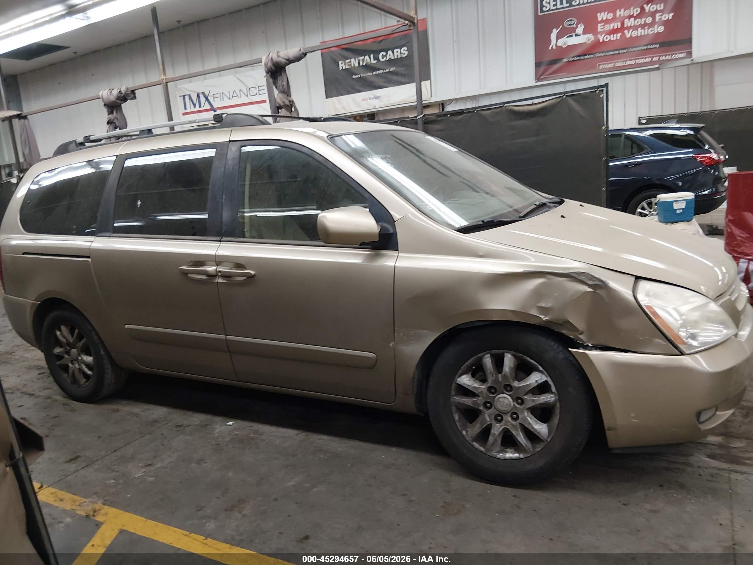 2008 Kia Sedona Ex/lx Tan vin: KNDMB233486207531
