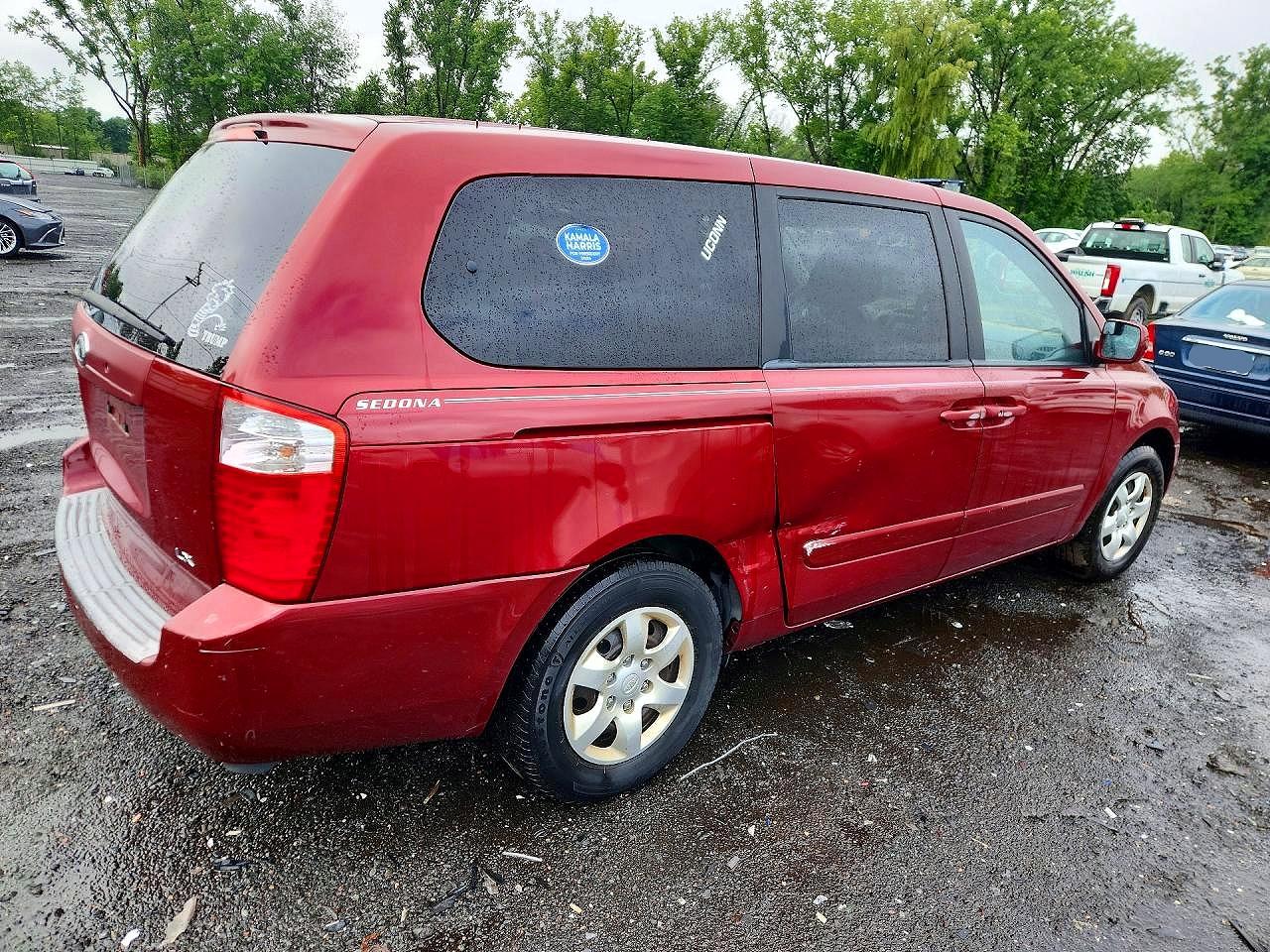 2008 Kia Sedona Lx Red vin: KNDMB233486264652
