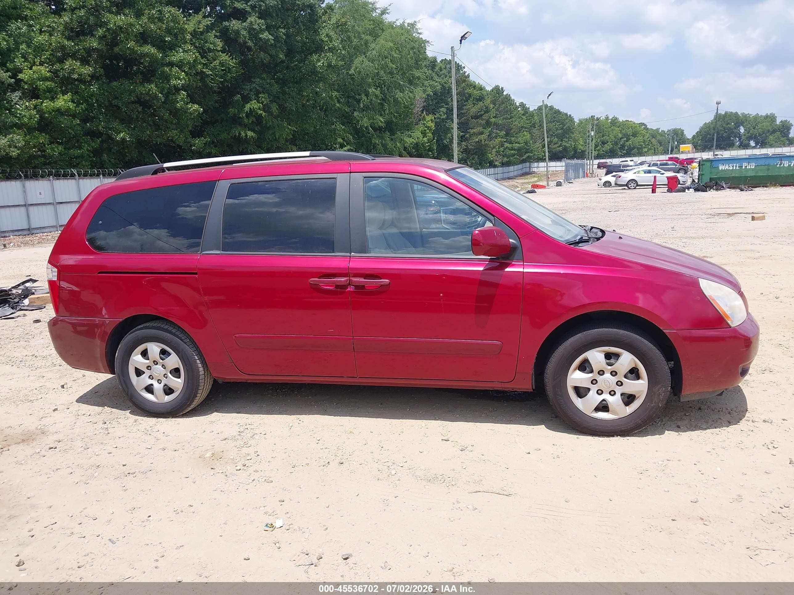 2009 Kia Sedona Lx Burgundy vin: KNDMB233496313589