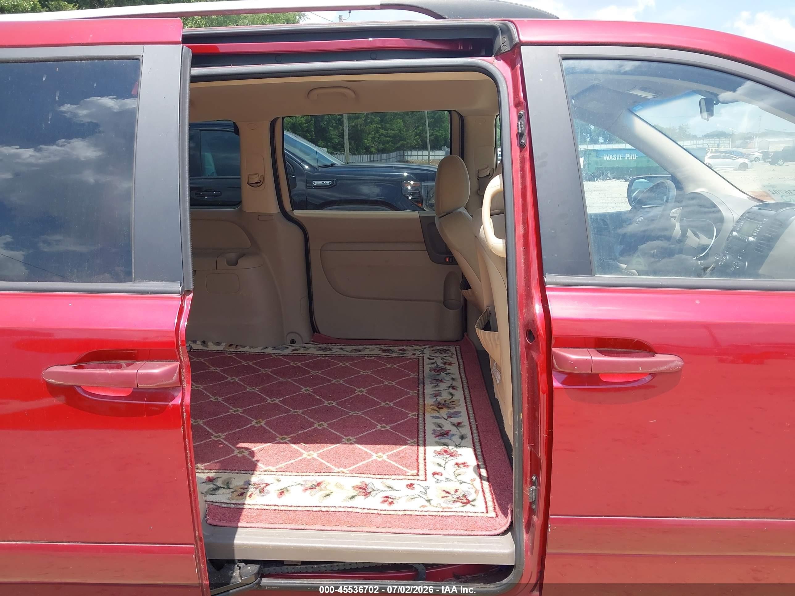 2009 Kia Sedona Lx Burgundy vin: KNDMB233496313589