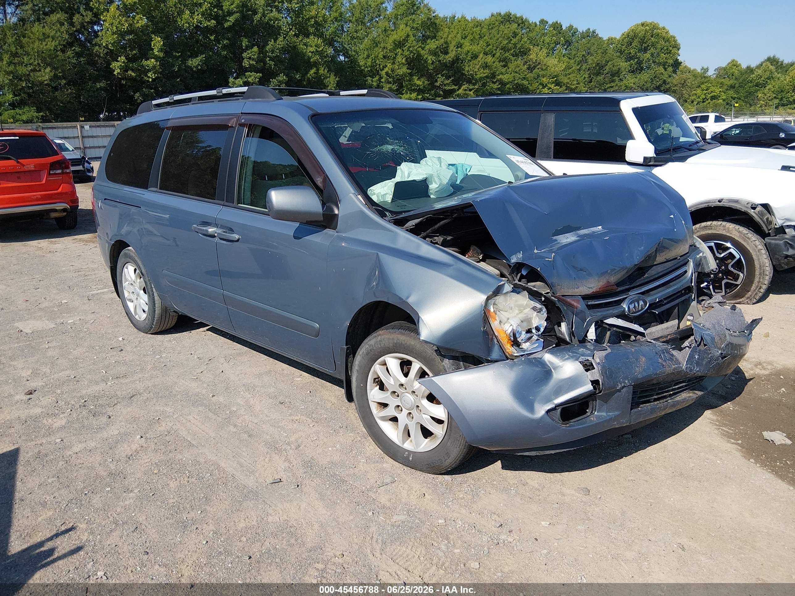 2007 Kia Sedona Ex Gray vin: KNDMB233576180046
