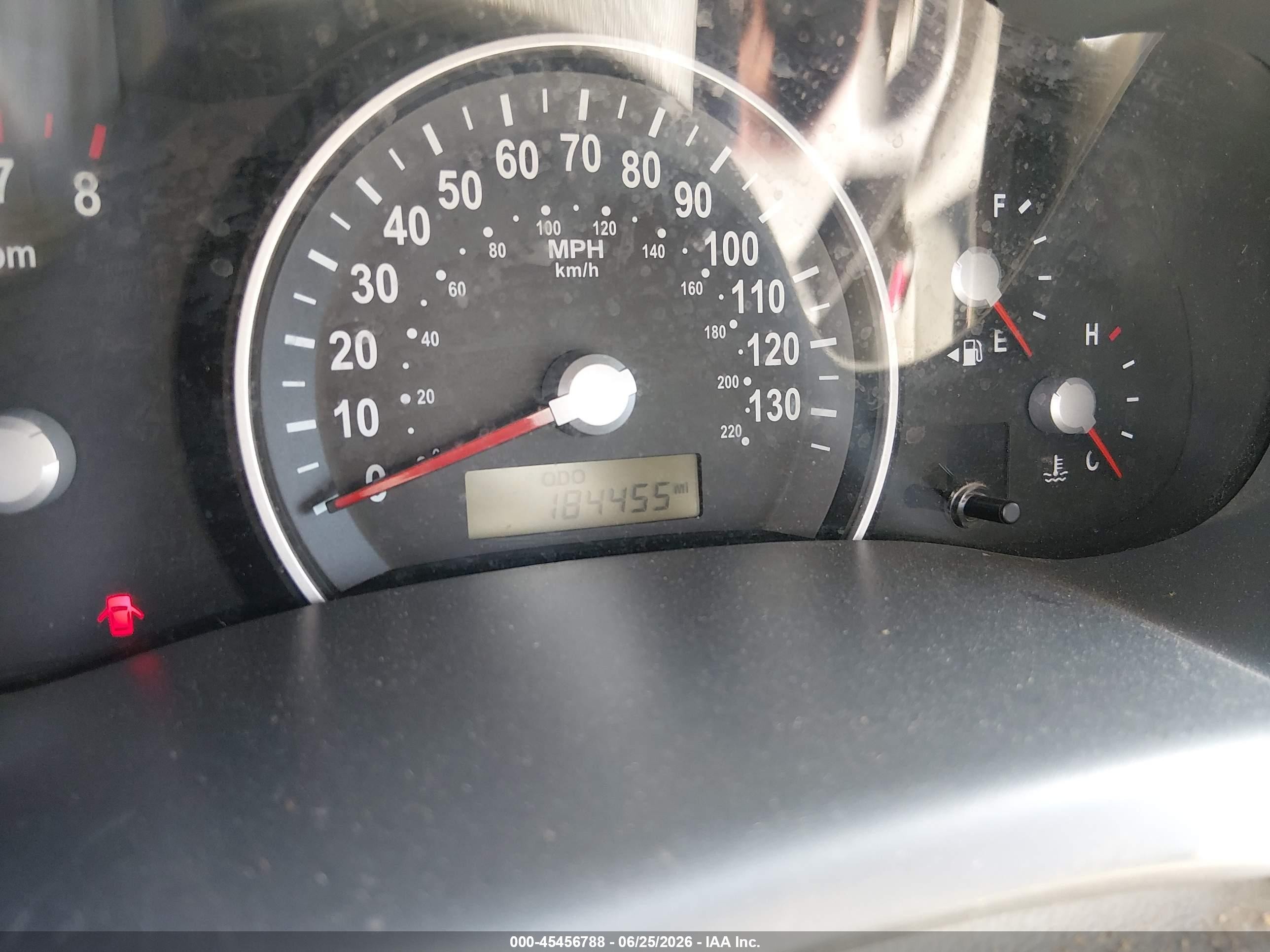2007 Kia Sedona Ex Gray vin: KNDMB233576180046