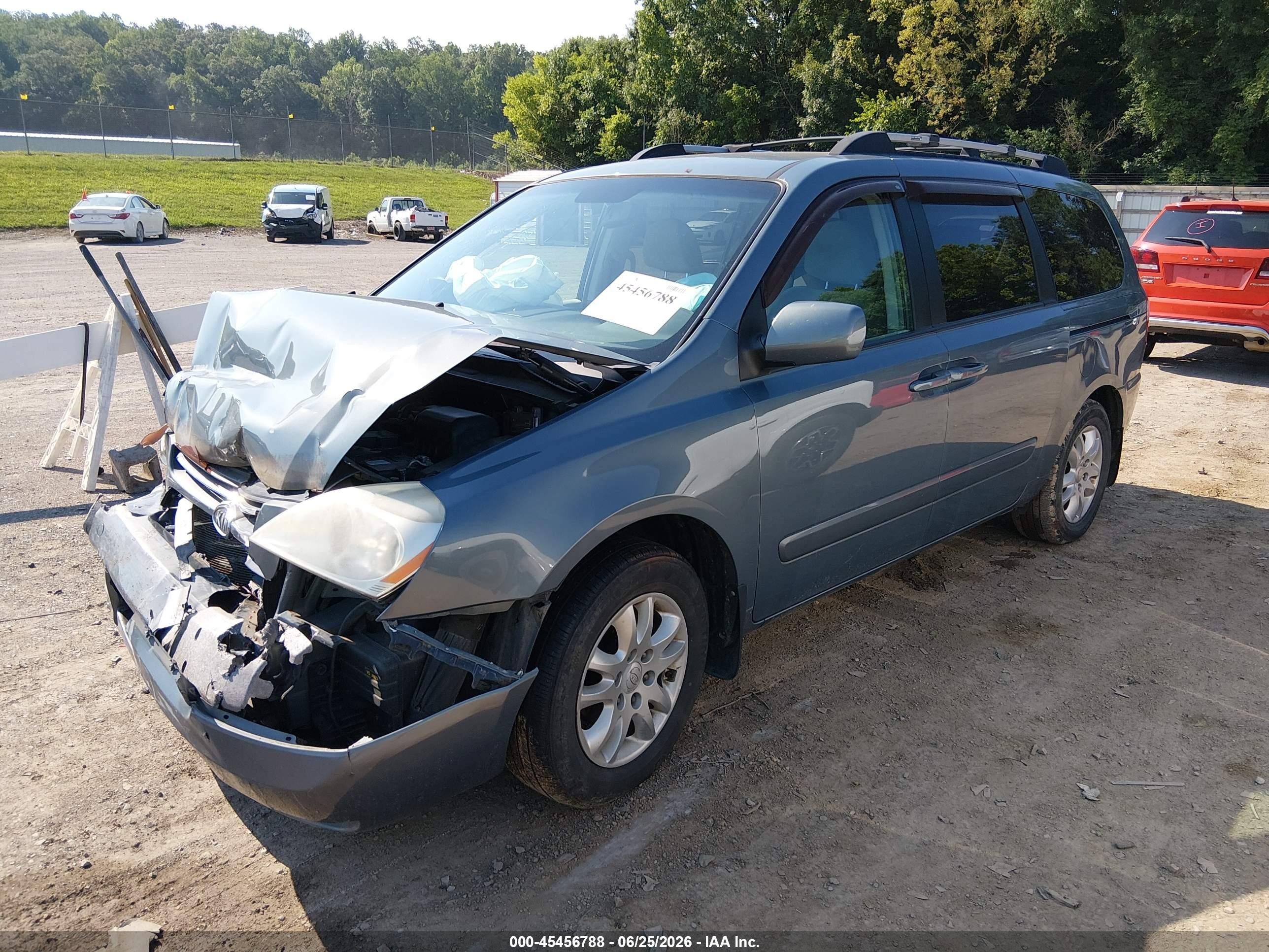 2007 Kia Sedona Ex Gray vin: KNDMB233576180046