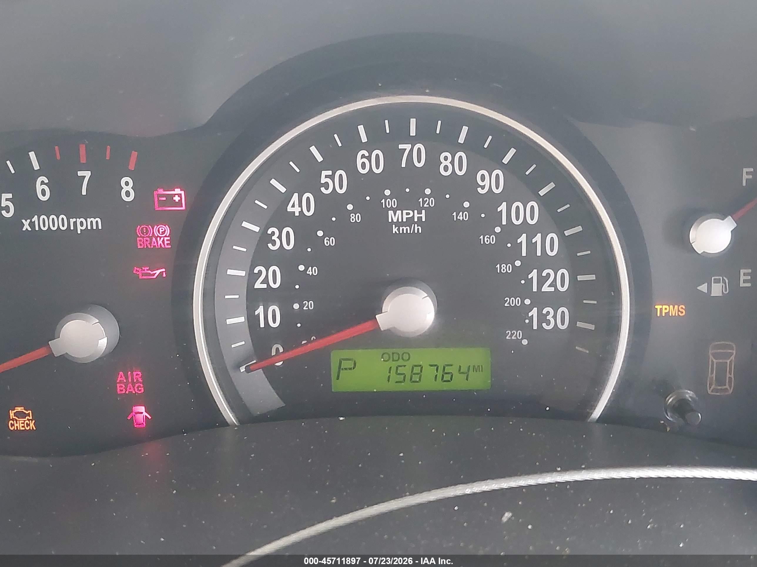 2008 Kia Sedona Lx Silver vin: KNDMB233586220708