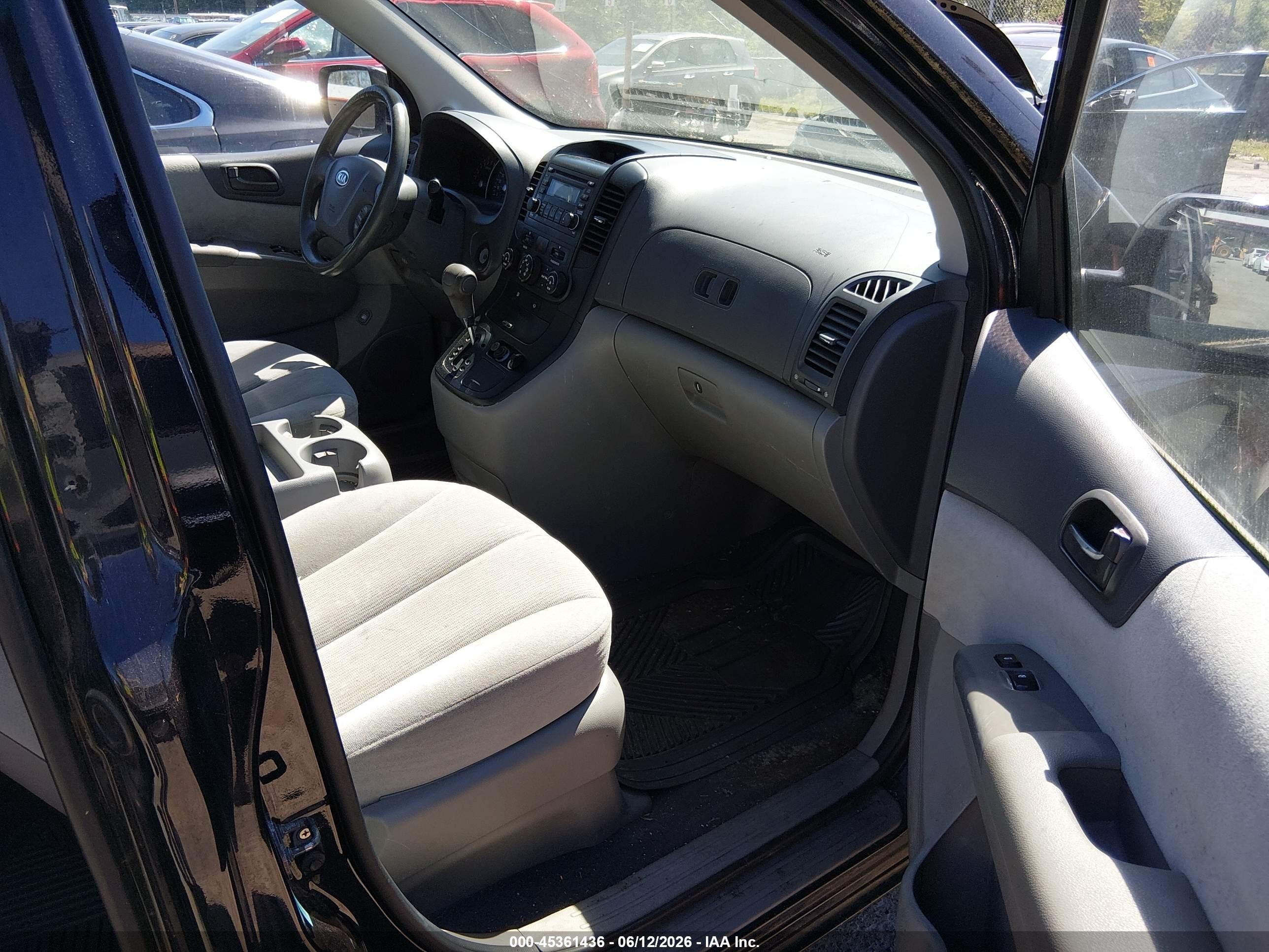2008 Kia Sedona Lx Black vin: KNDMB233586229344