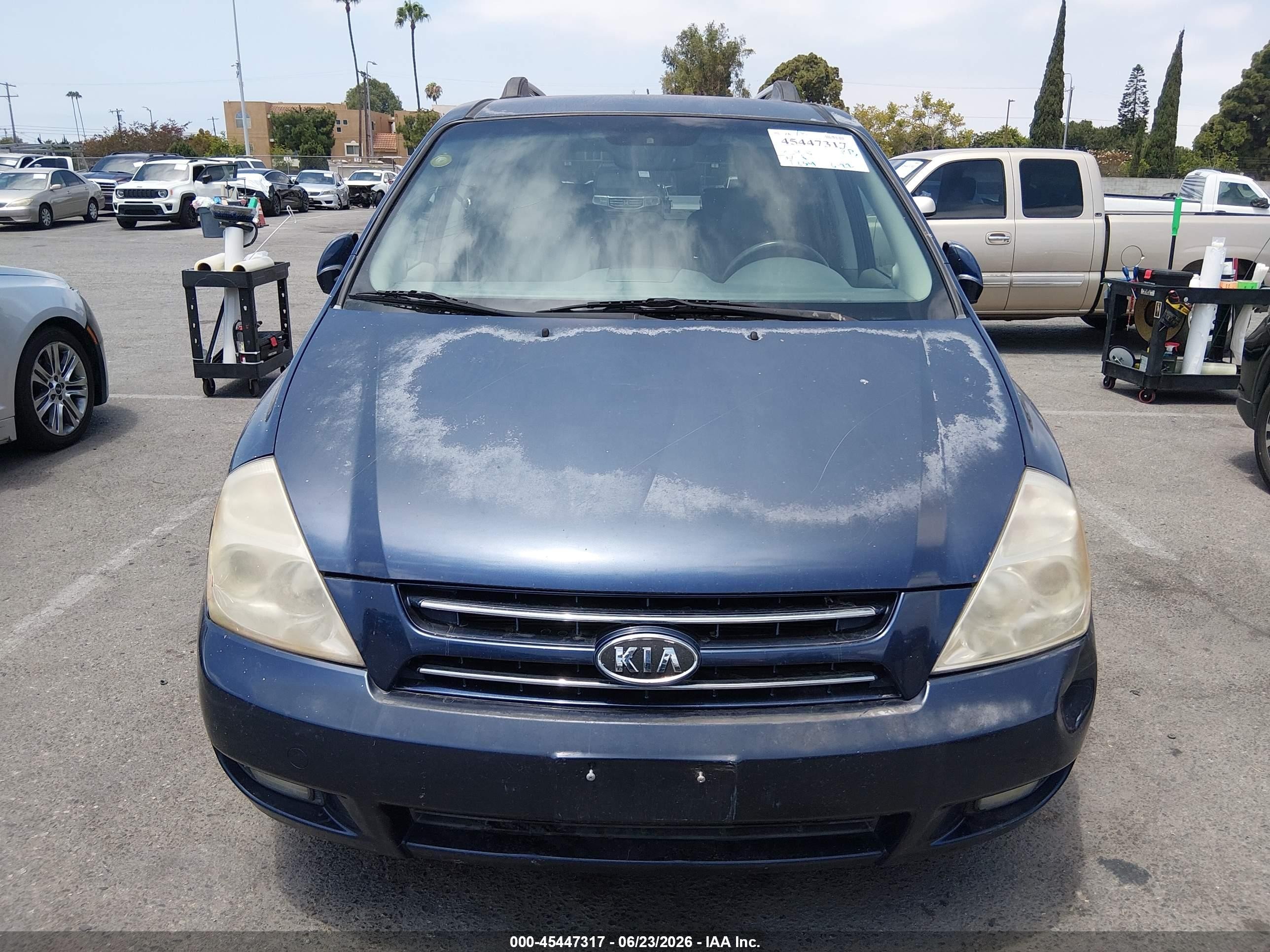 2009 Kia Sedona Ex Blue vin: KNDMB233596273426