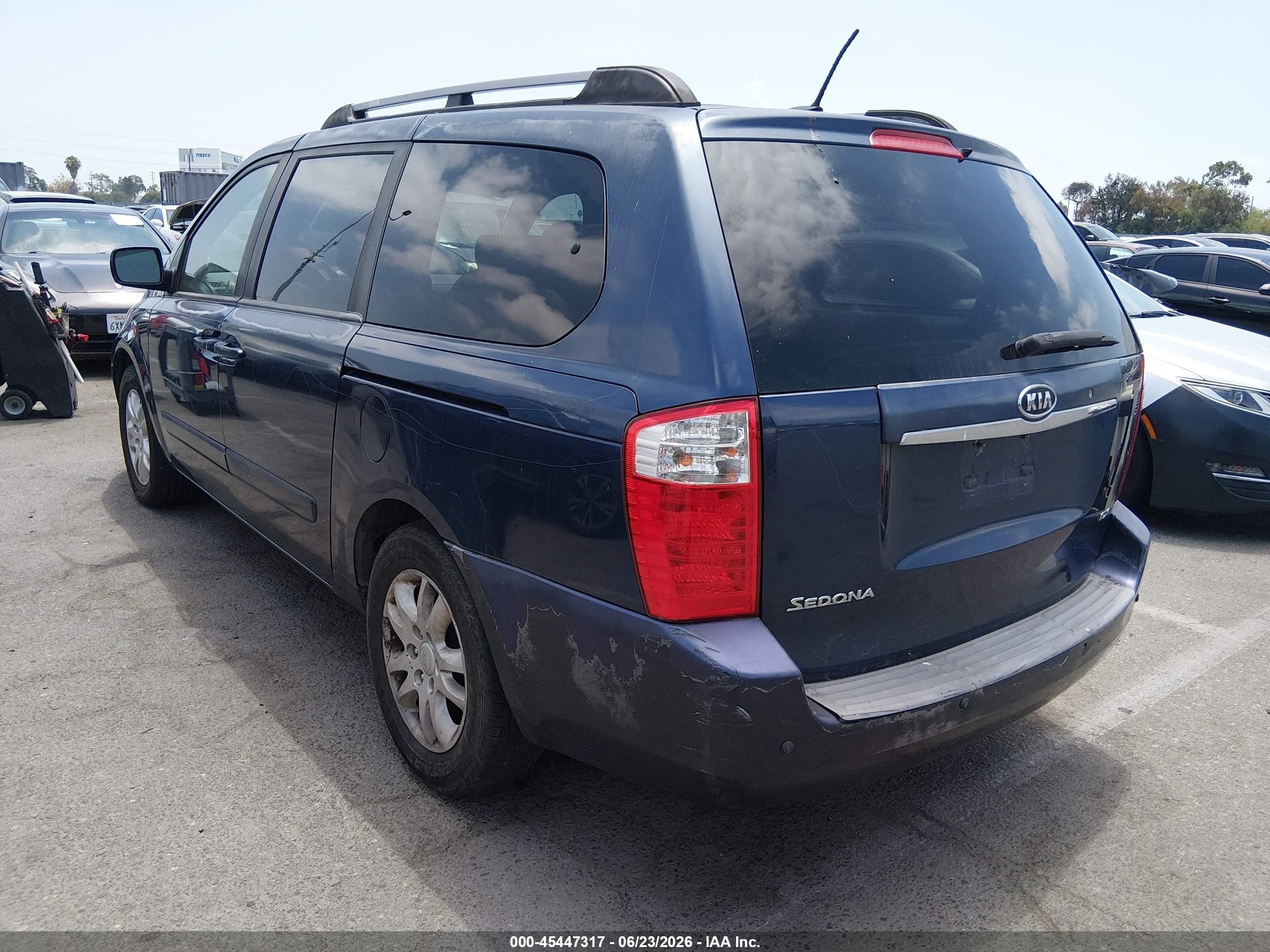 2009 Kia Sedona Ex Blue vin: KNDMB233596273426