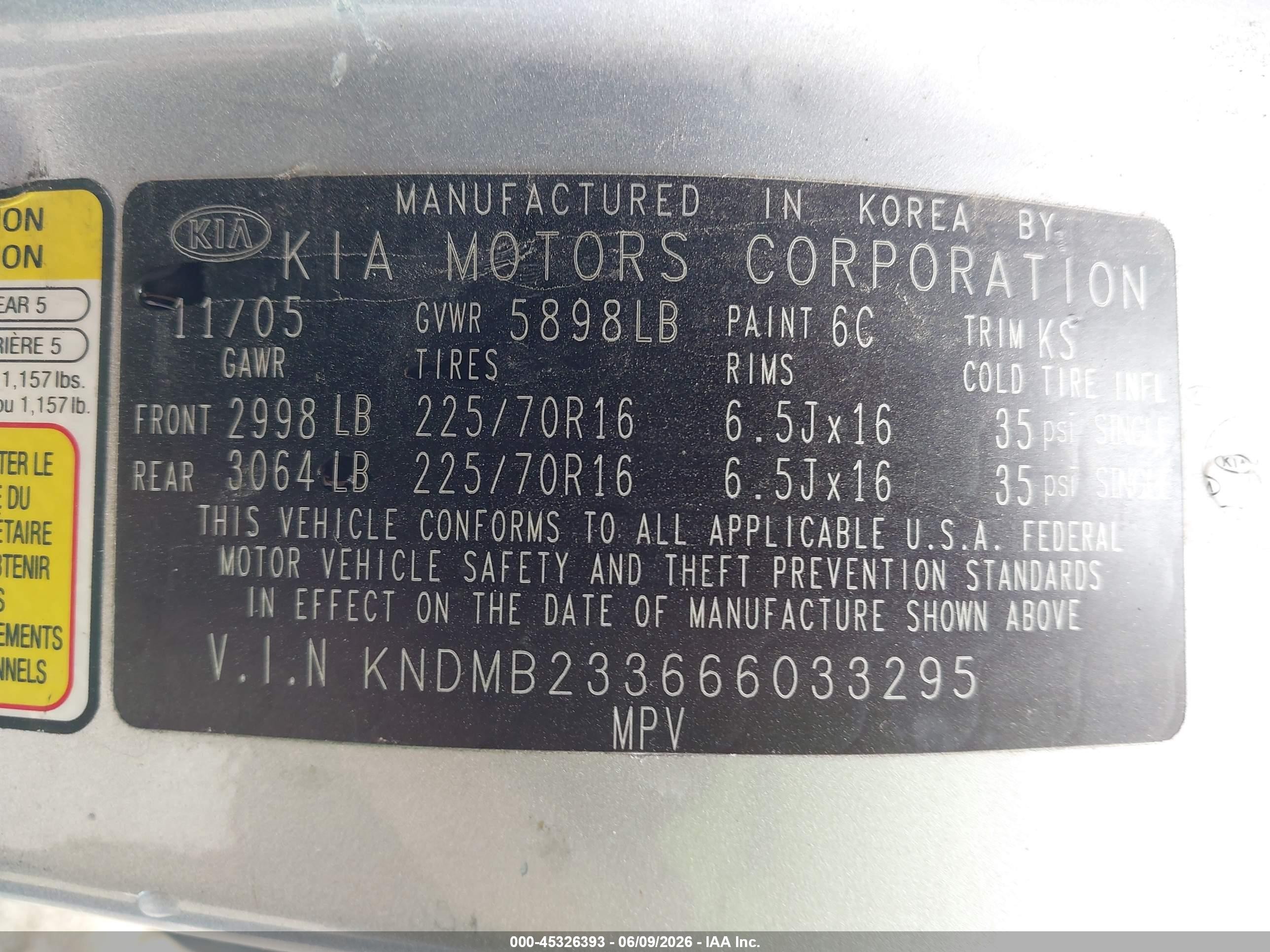 2006 Kia Sedona Ex/lx Silver vin: KNDMB233666033295