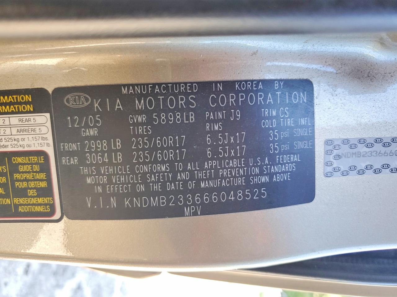 2006 Kia Sedona Ex/lx Gold vin: KNDMB233666048525