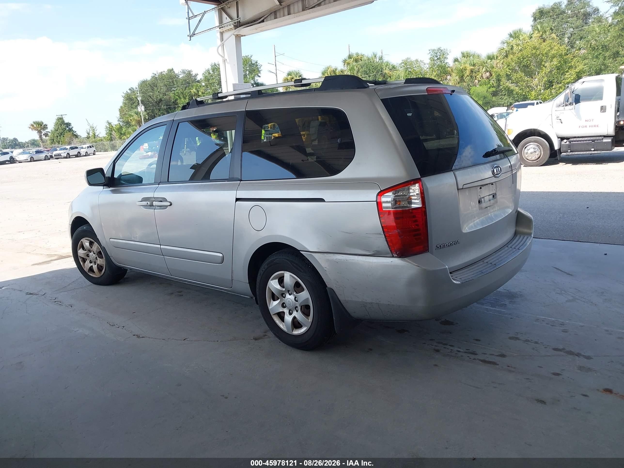 2006 Kia Sedona Ex/lx Silver vin: KNDMB233666096803