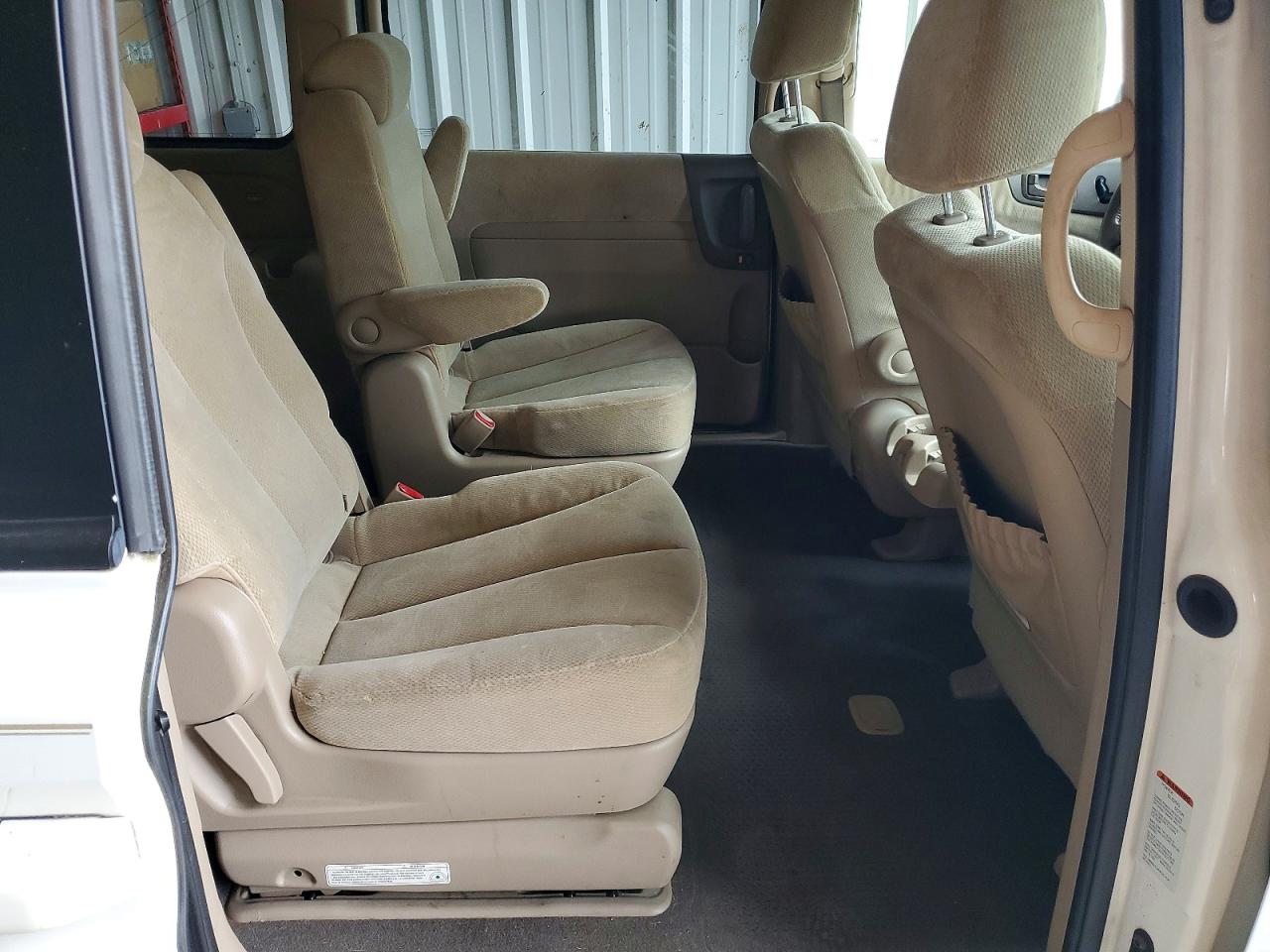 2008 Kia Sedona Lx White vin: KNDMB233686225805