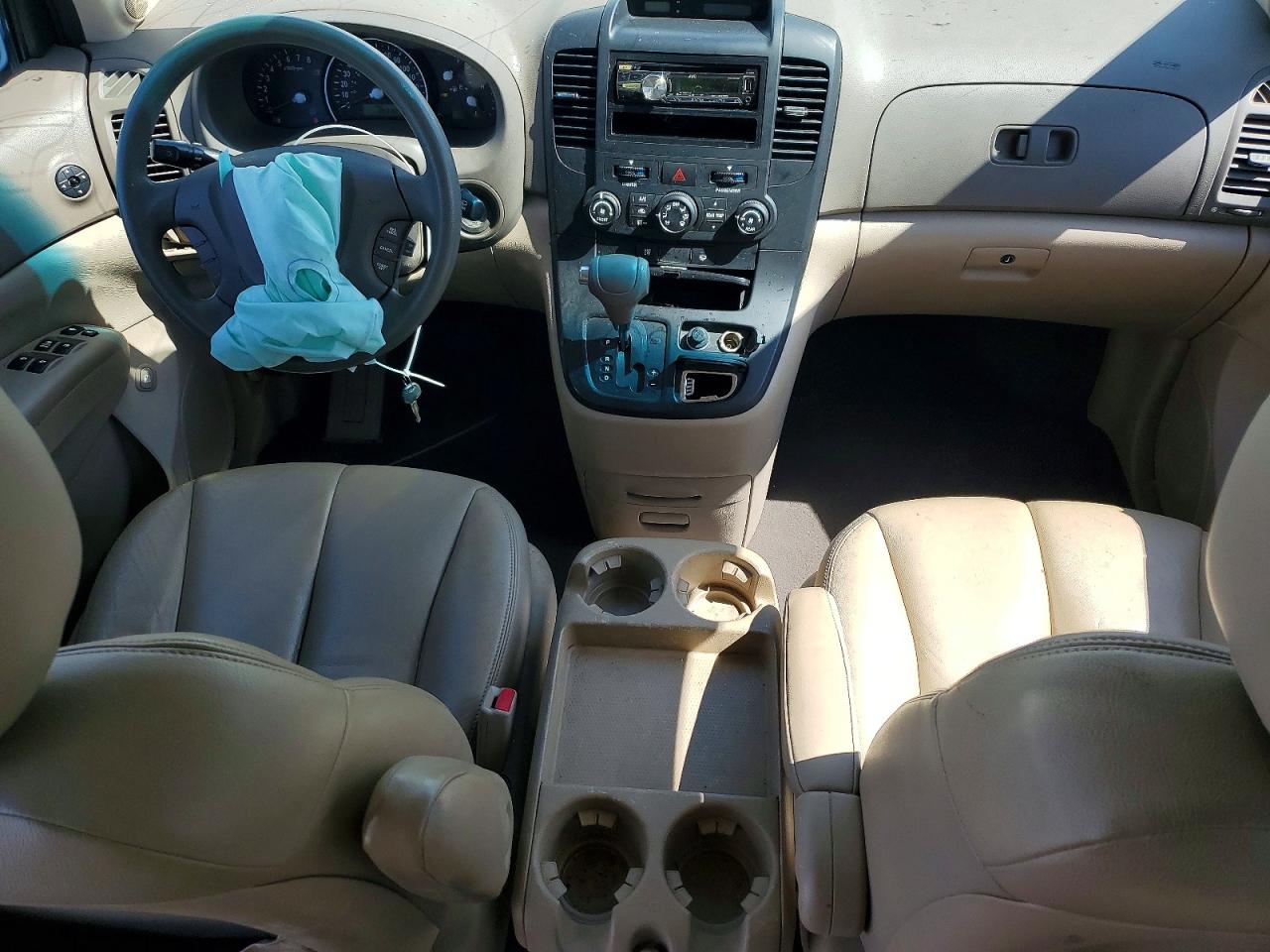 2008 Kia Sedona Lx White vin: KNDMB233686230535