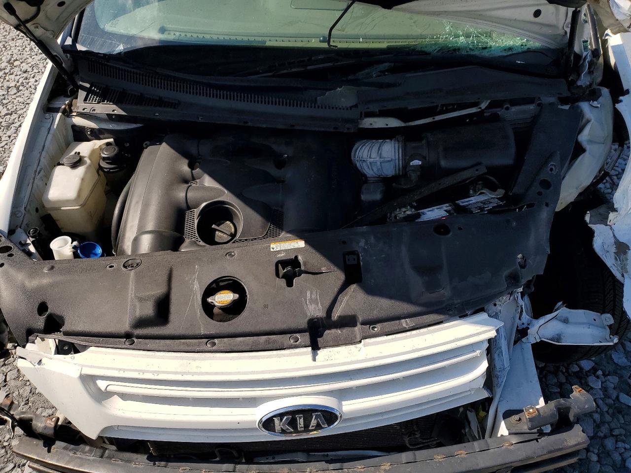 2008 Kia Sedona Lx White vin: KNDMB233686230535