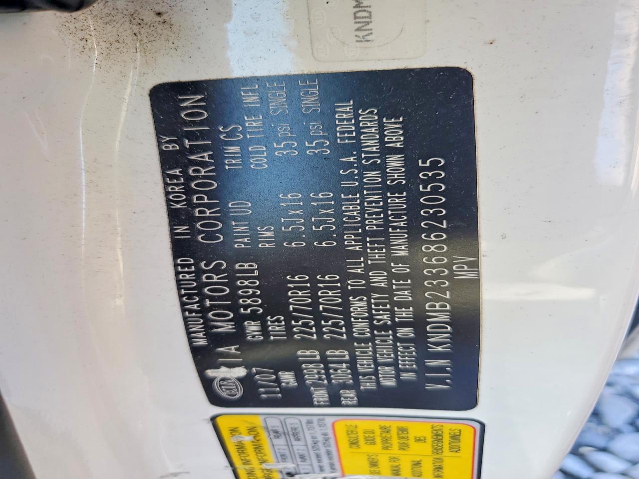 2008 Kia Sedona Lx White vin: KNDMB233686230535