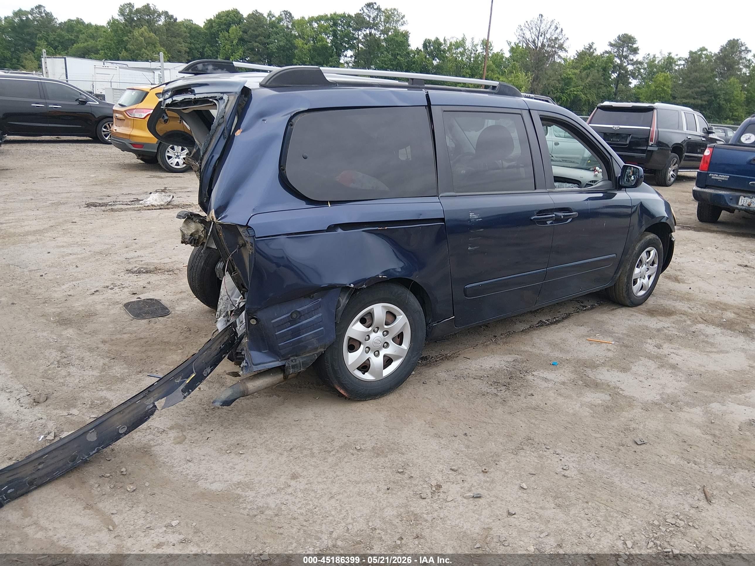 2008 Kia Sedona Lx Blue vin: KNDMB233686248095