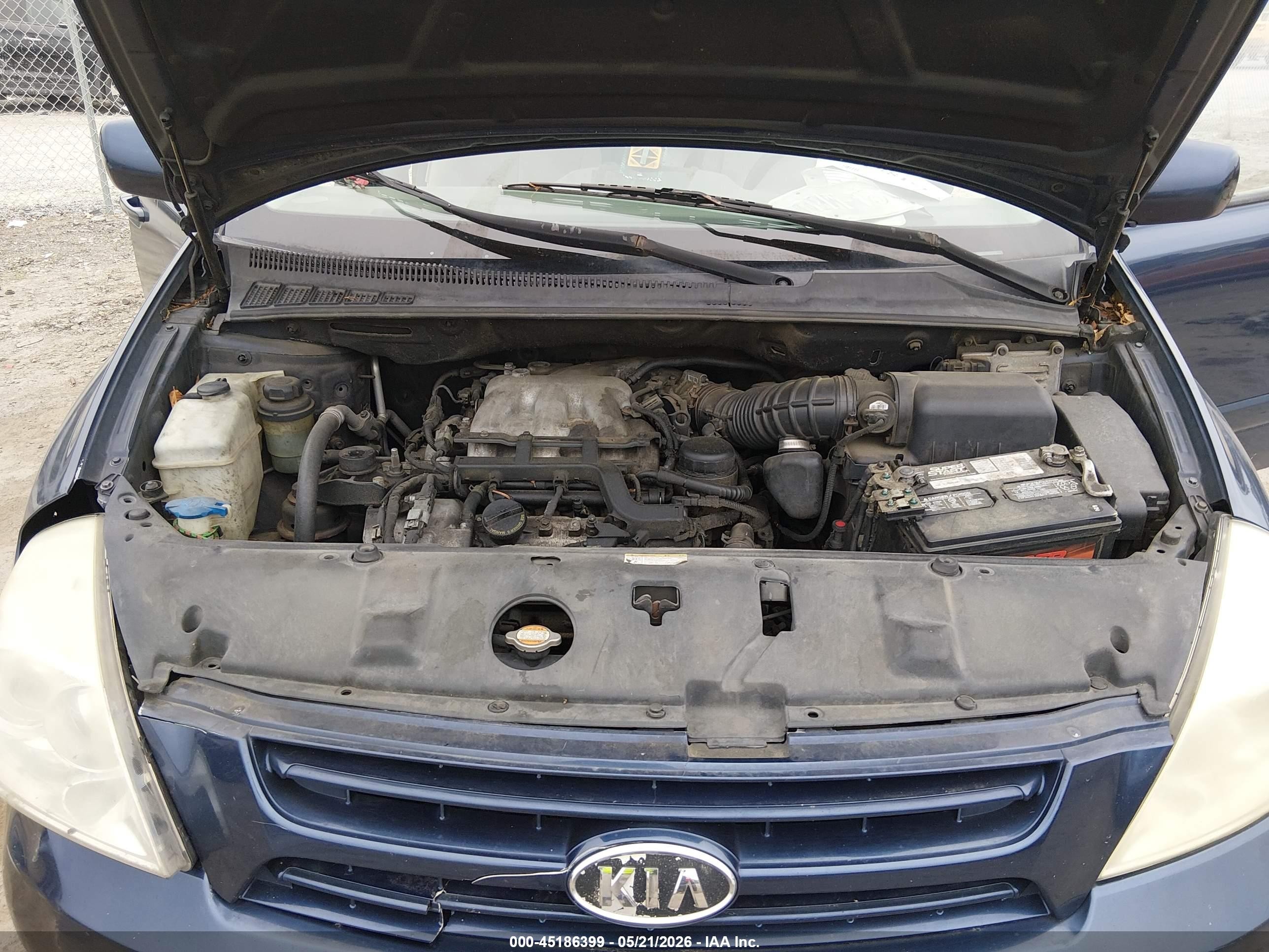 2008 Kia Sedona Lx Blue vin: KNDMB233686248095