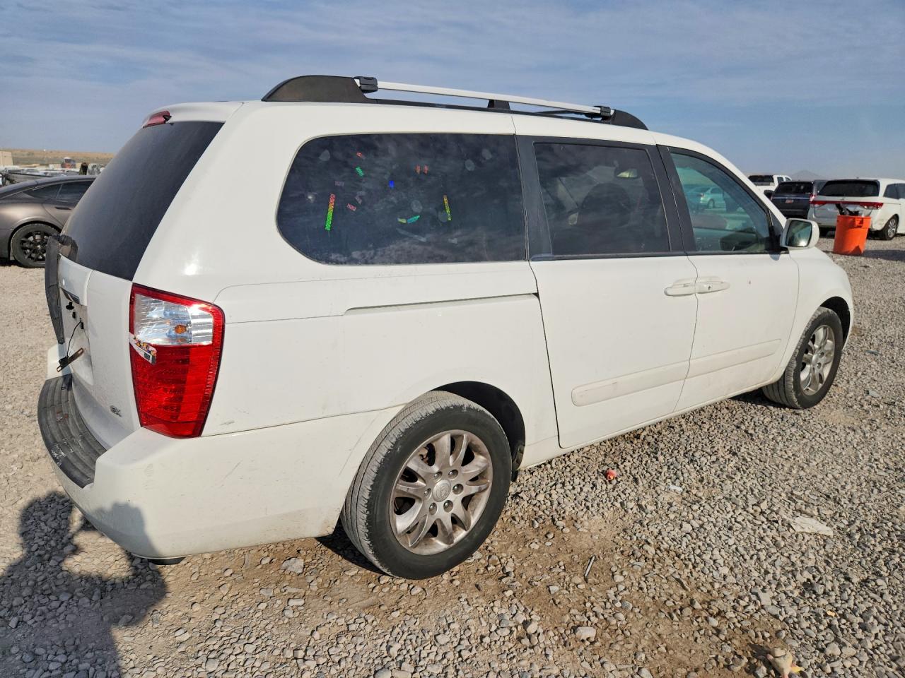 2006 Kia Sedona Lx Белый vin: KNDMB233766069559