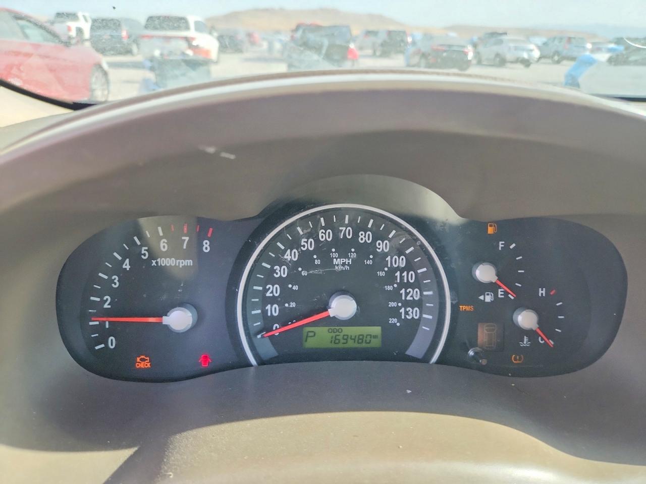 2006 Kia Sedona Lx Белый vin: KNDMB233766069559