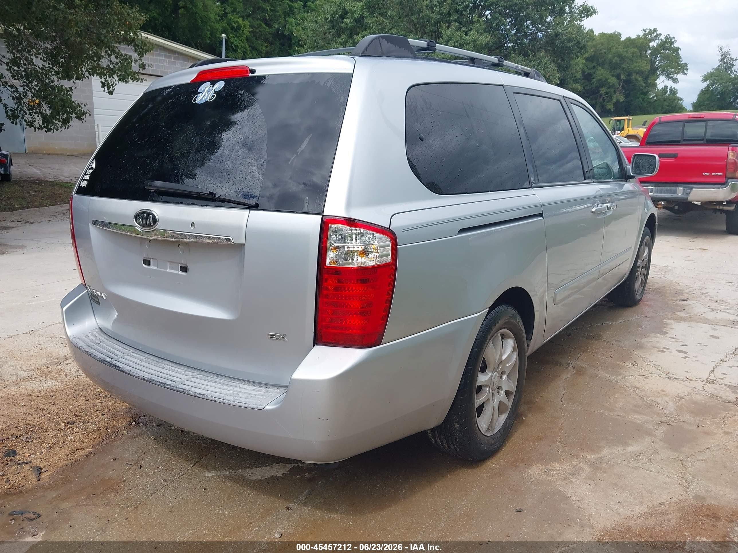2006 Kia Sedona Ex/lx Серебряный vin: KNDMB233766069691