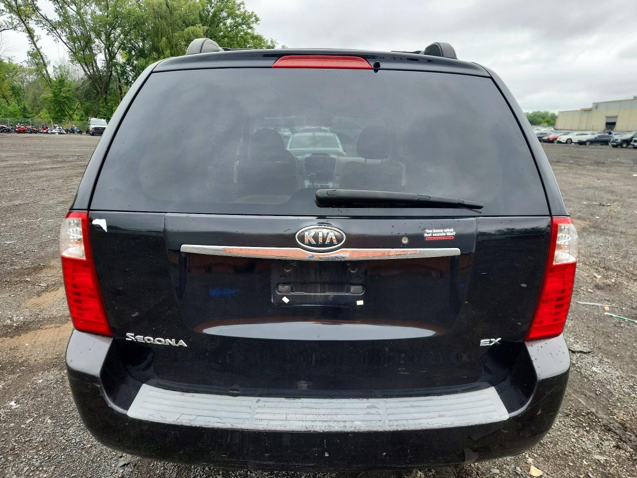 2008 Kia Sedona Lx Черный vin: KNDMB233786204347