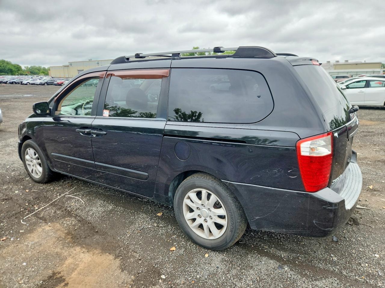 2008 Kia Sedona Lx Черный vin: KNDMB233786204347