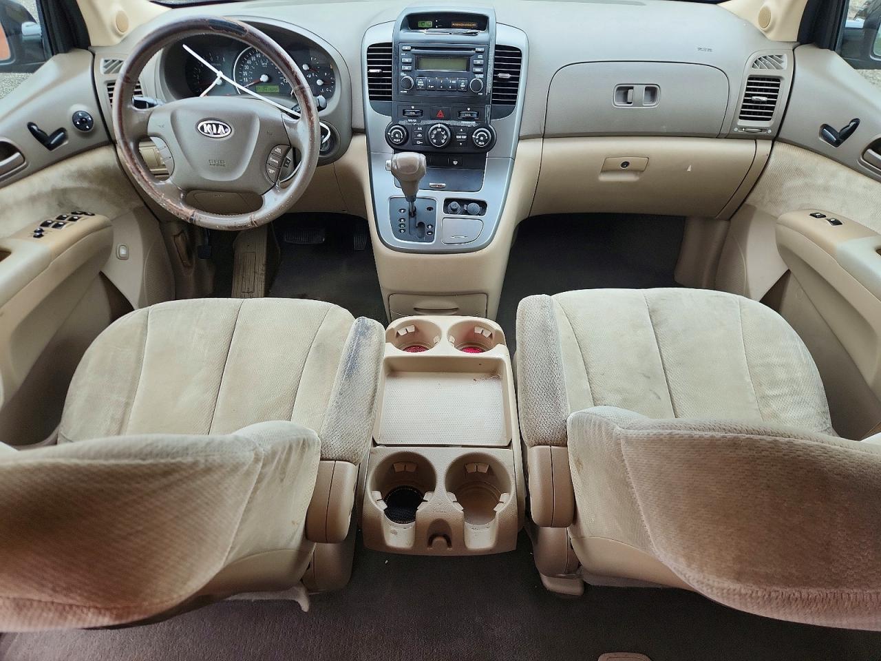 2008 Kia Sedona Lx Черный vin: KNDMB233786204347