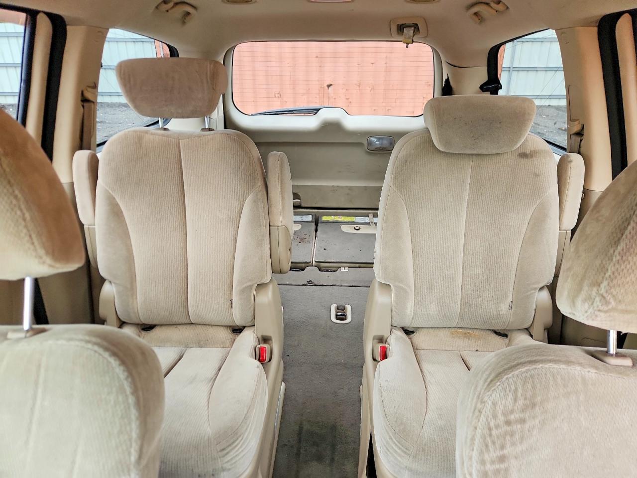 2008 Kia Sedona Lx Черный vin: KNDMB233786204347