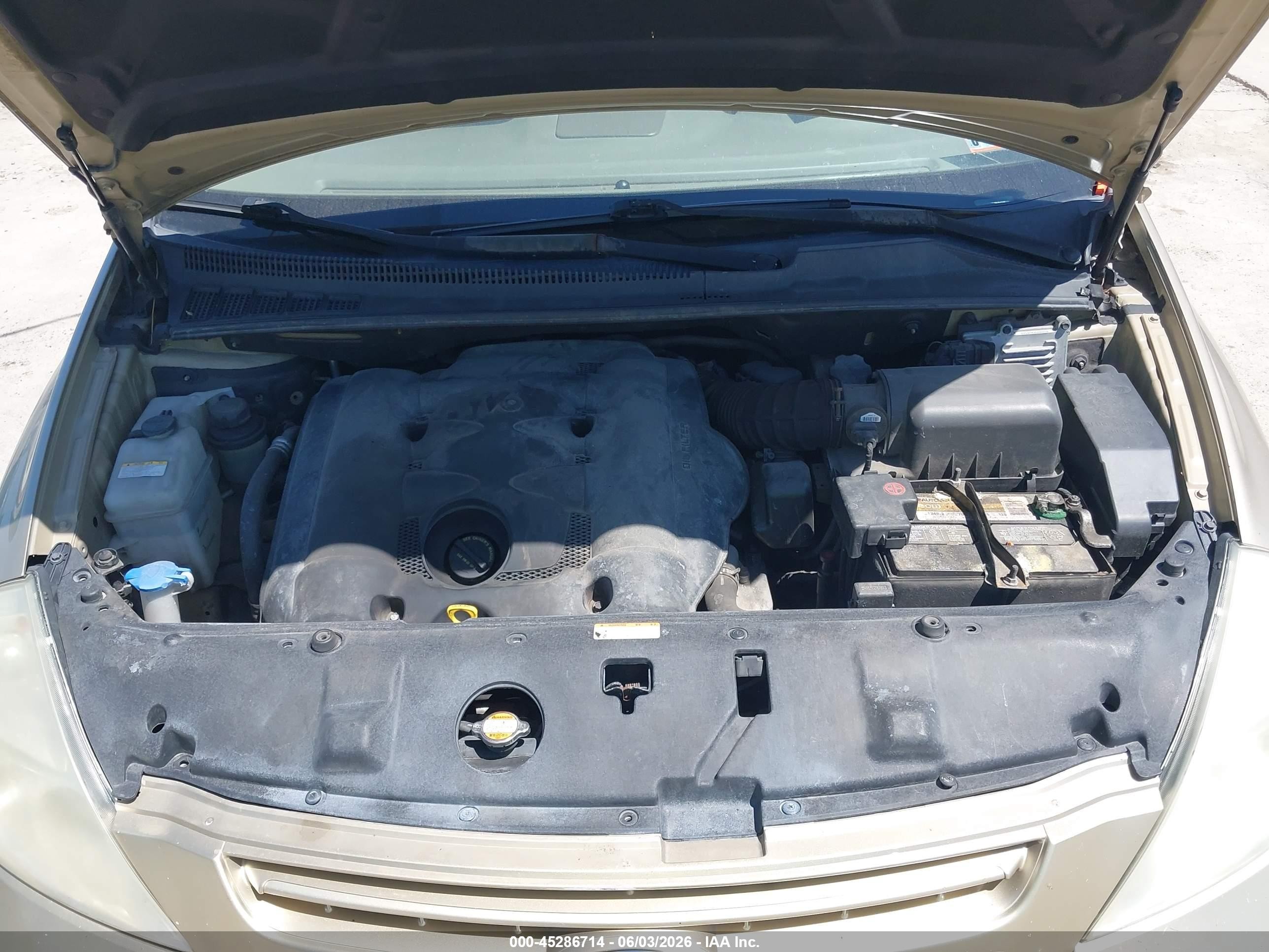 2008 Kia Sedona Lx Gold vin: KNDMB233786262538
