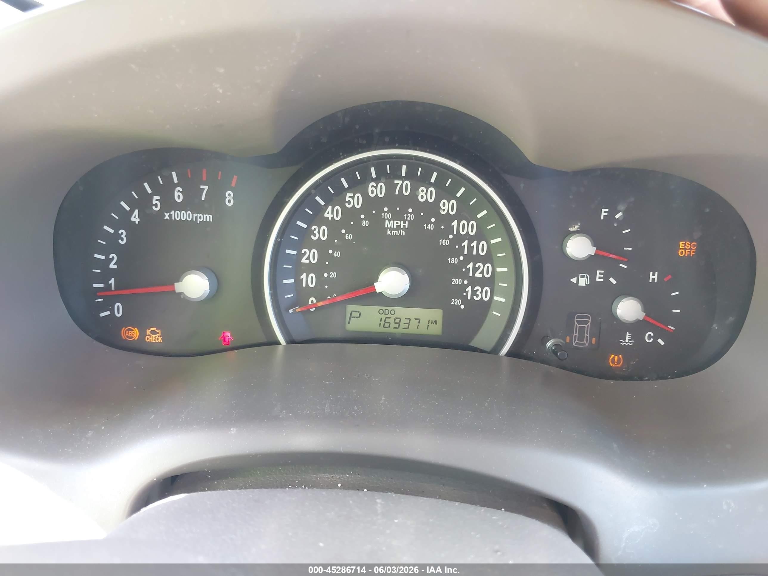 2008 Kia Sedona Lx Gold vin: KNDMB233786262538