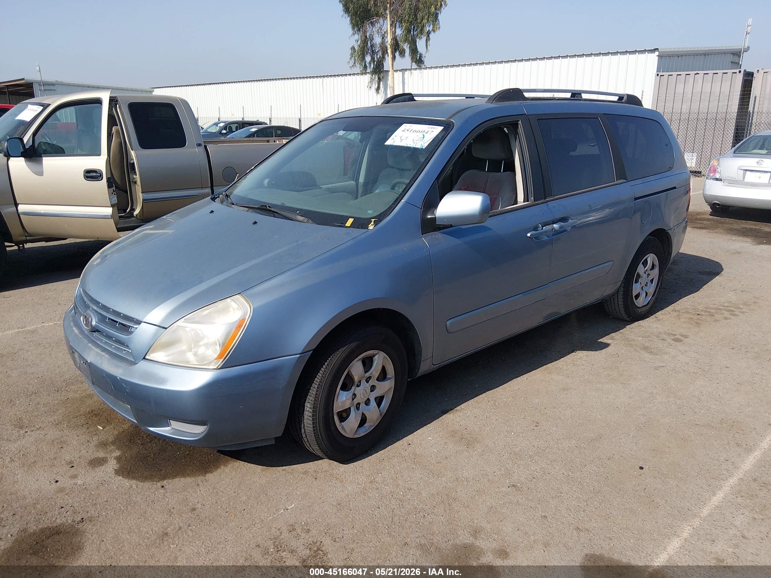 2008 Kia Sedona Lx Blue vin: KNDMB233786267173