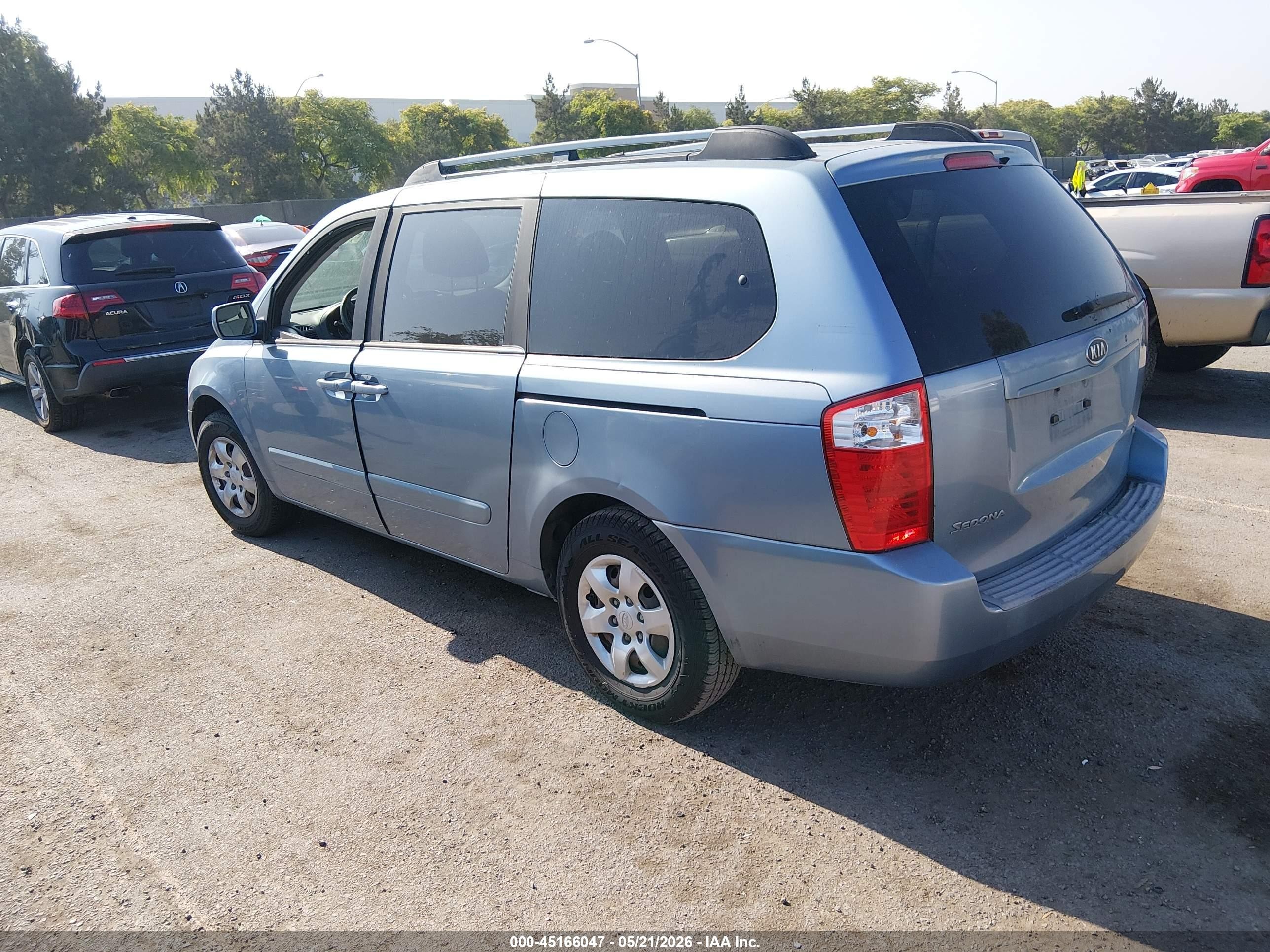 2008 Kia Sedona Lx Blue vin: KNDMB233786267173