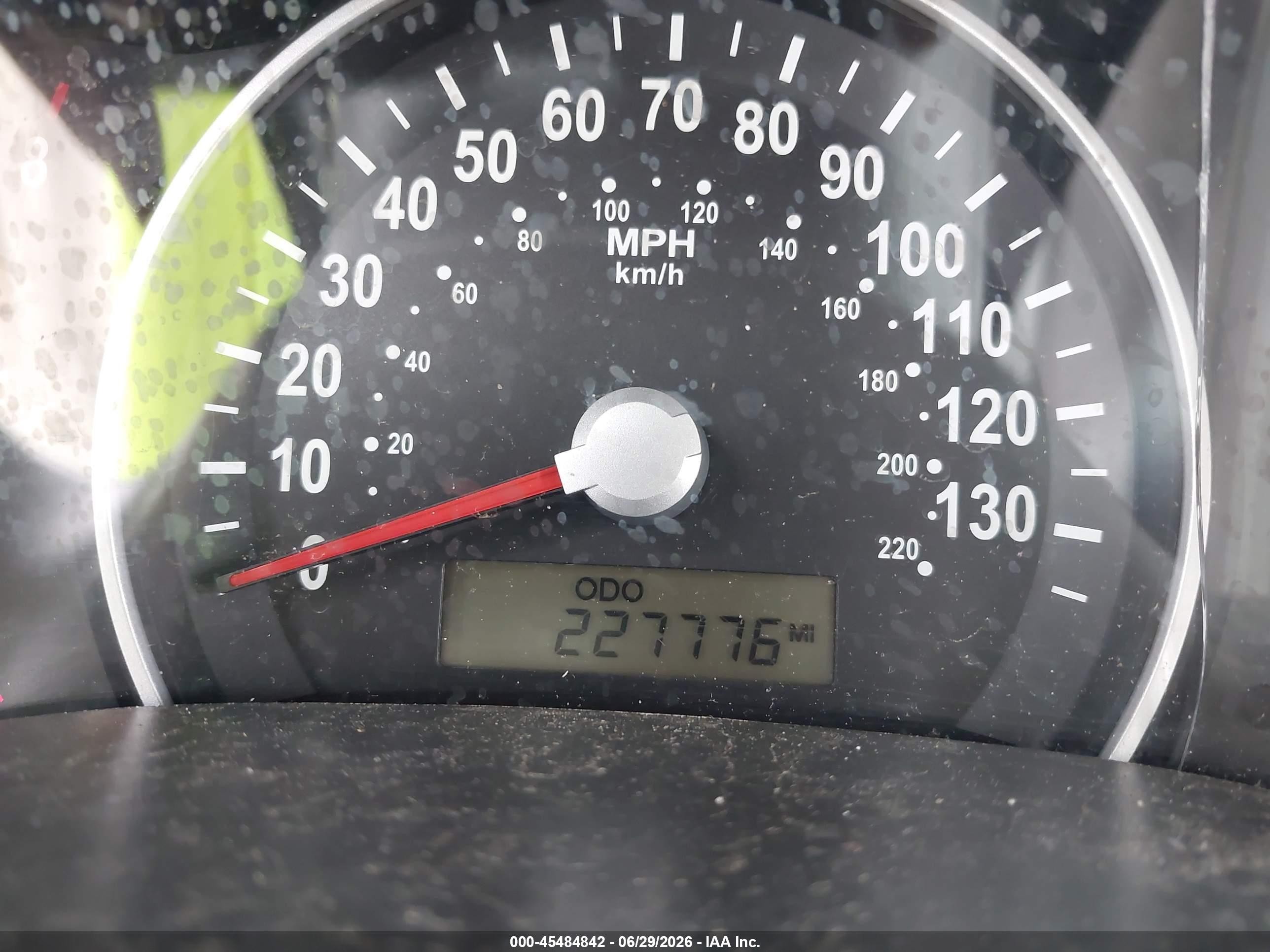 2009 Kia Sedona Lx Red vin: KNDMB233796305101