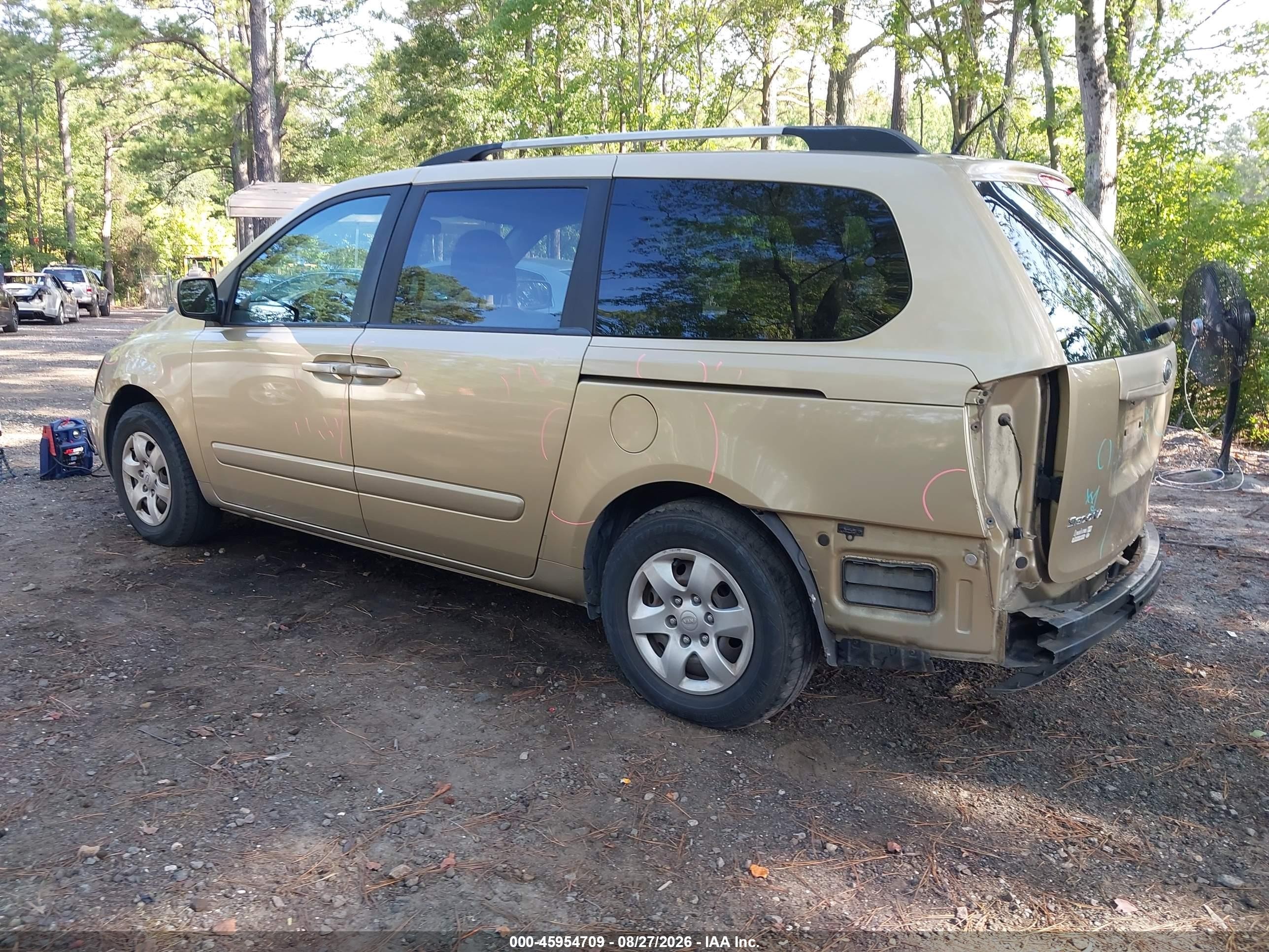 2009 Kia Sedona Lx Gold vin: KNDMB233796307964