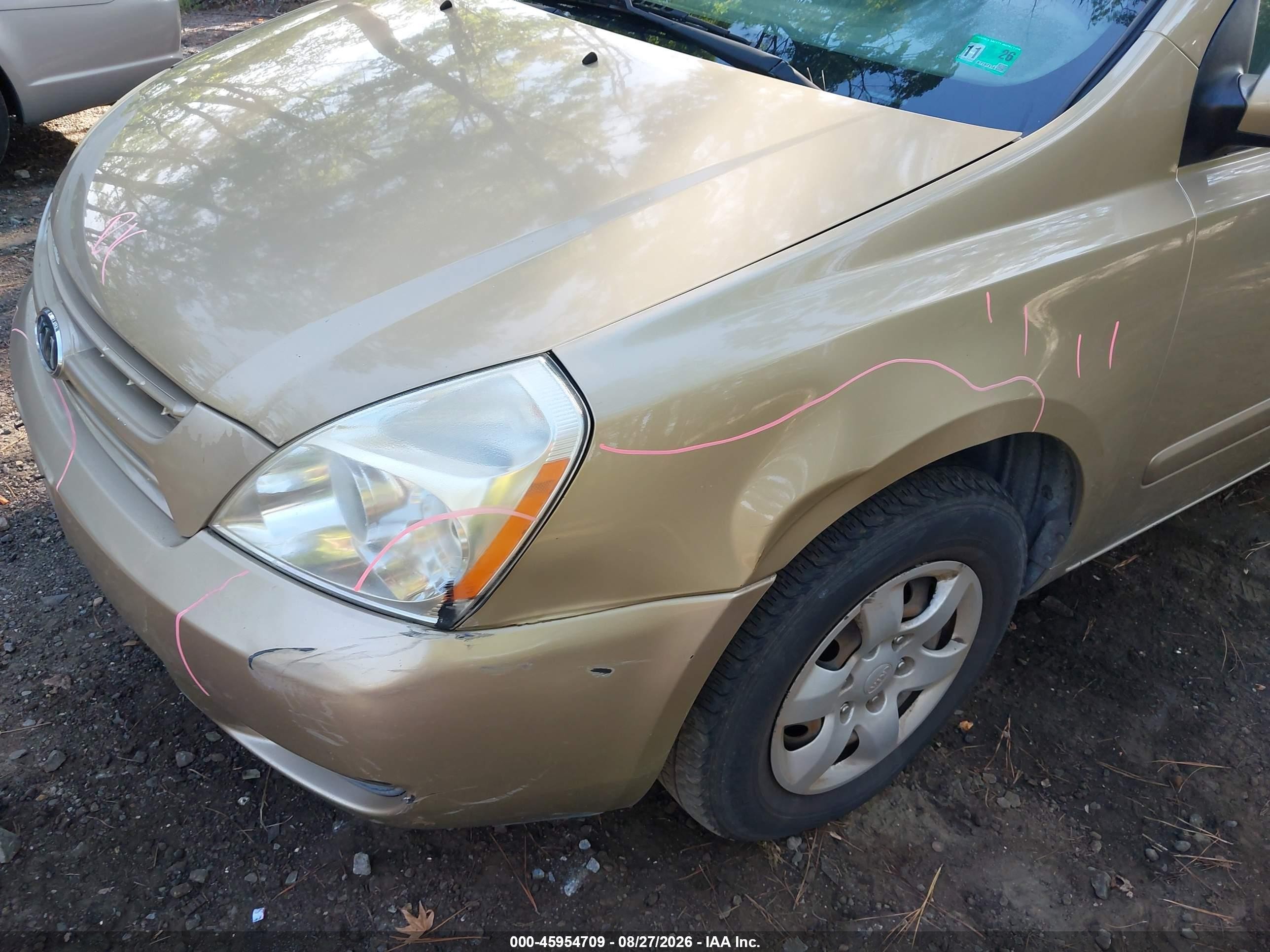 2009 Kia Sedona Lx Gold vin: KNDMB233796307964