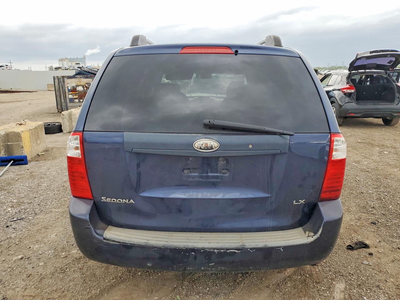 2006 Kia Sedona Lx Blue vin: KNDMB233866039423