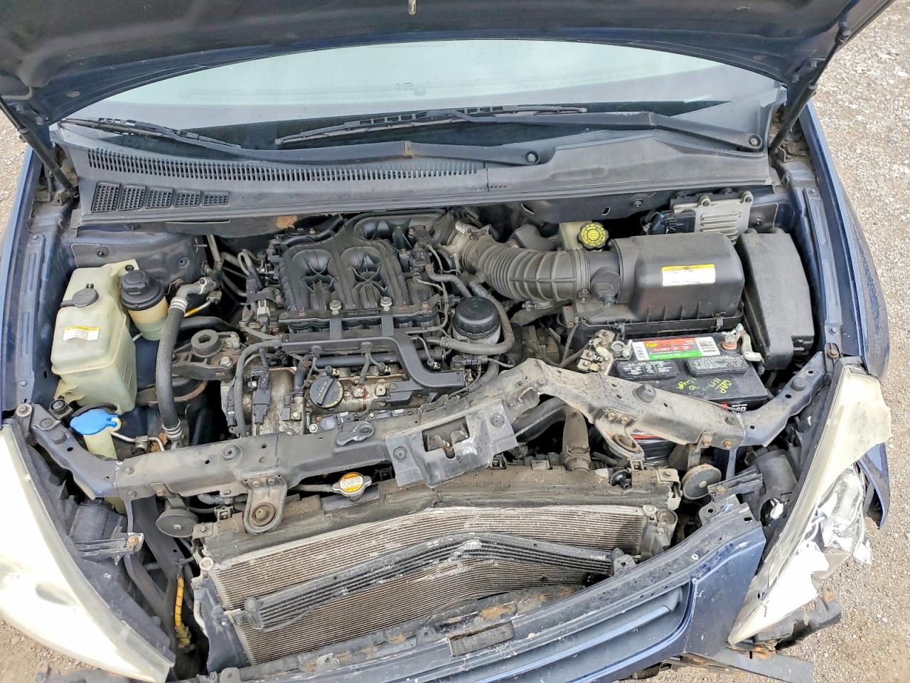 2006 Kia Sedona Lx Blue vin: KNDMB233866039423