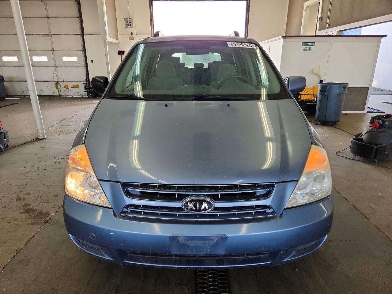 2008 Kia Sedona Lx Blue vin: KNDMB233886219066