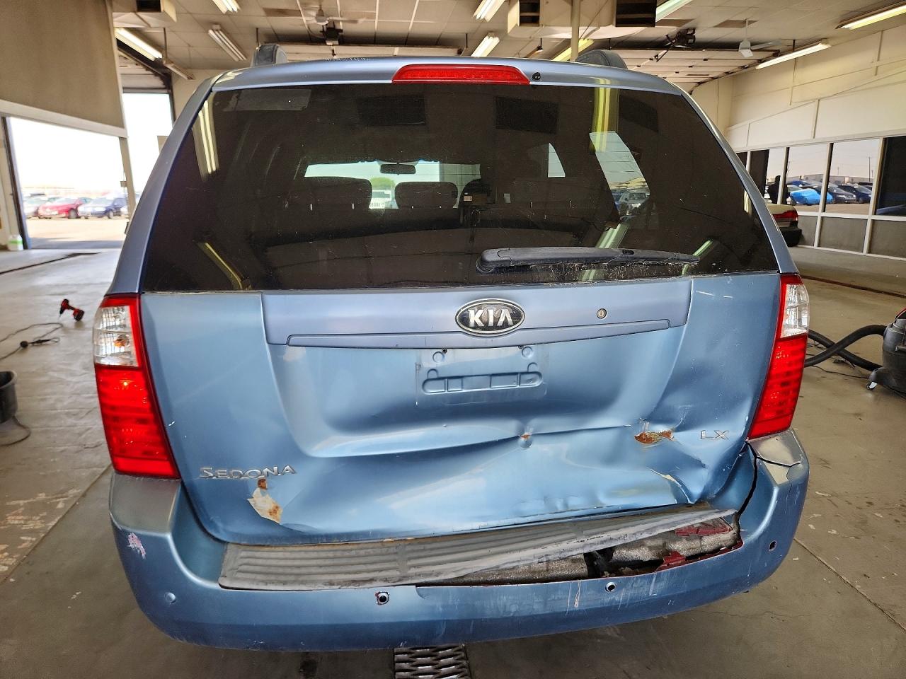 2008 Kia Sedona Lx Blue vin: KNDMB233886219066