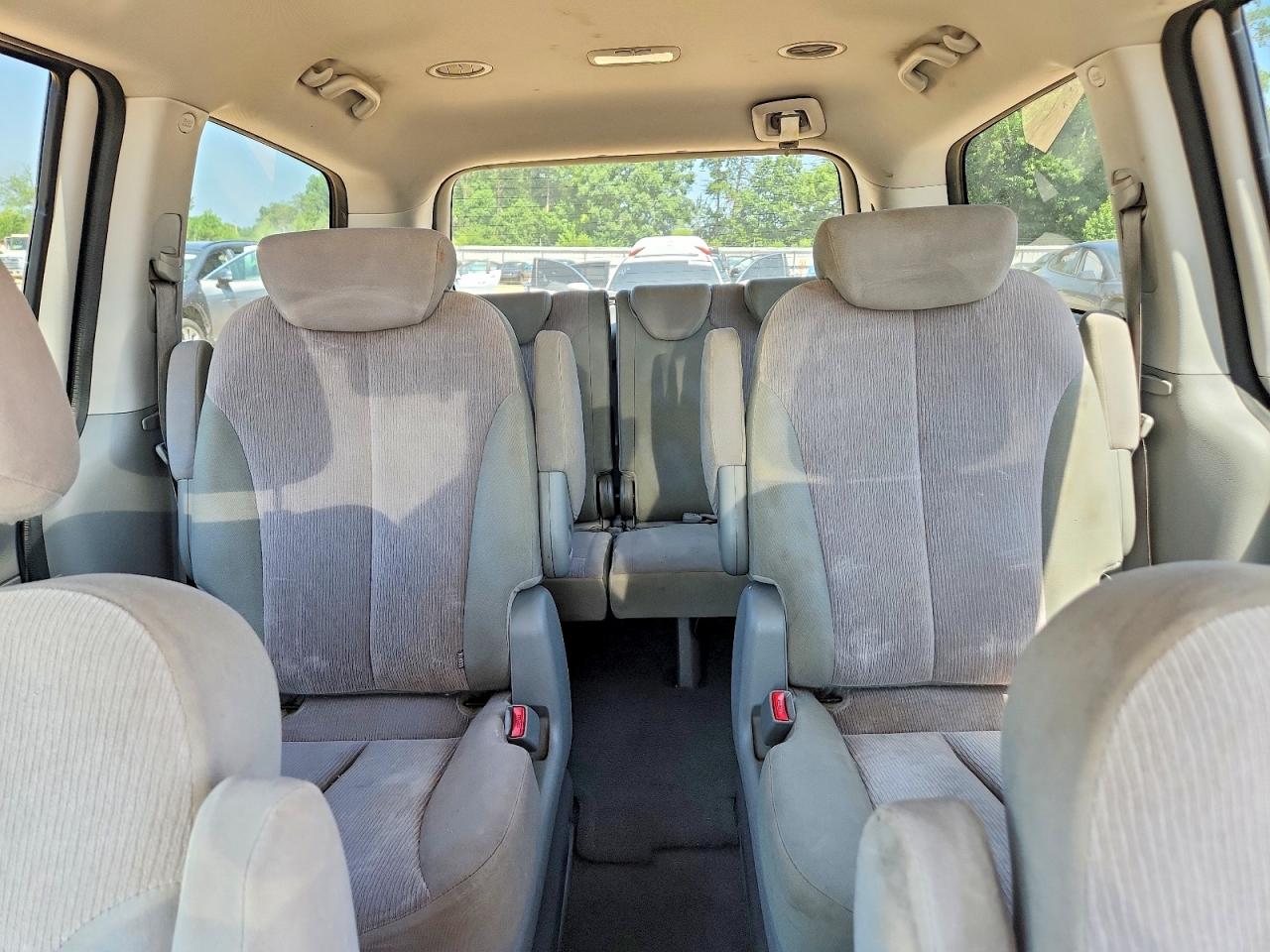 2009 Kia Sedona Lx White vin: KNDMB233896311103