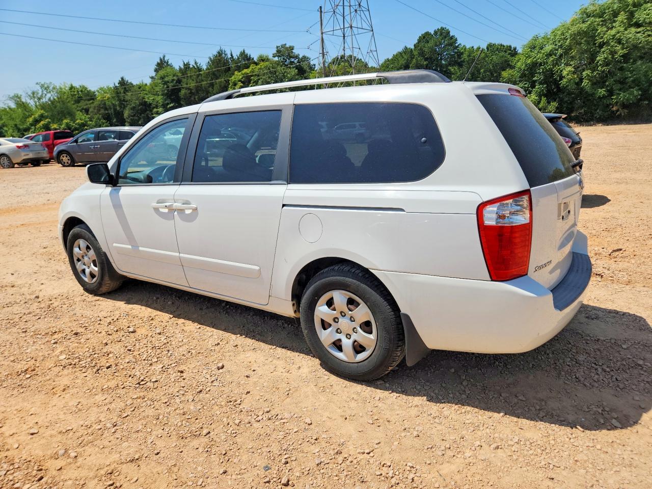 2009 Kia Sedona Lx White vin: KNDMB233896311103