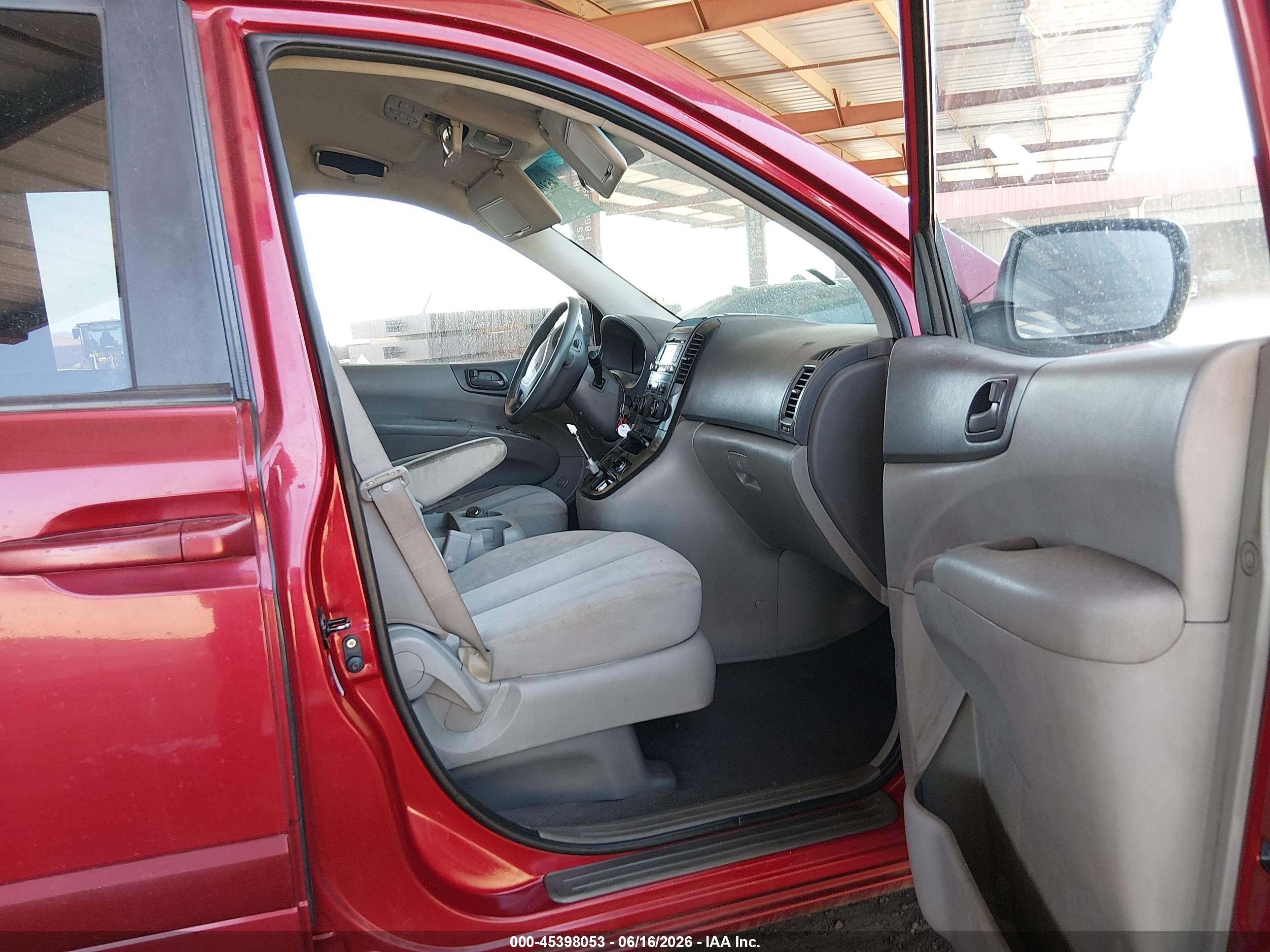 2009 Kia Sedona Lx Maroon vin: KNDMB233896313658