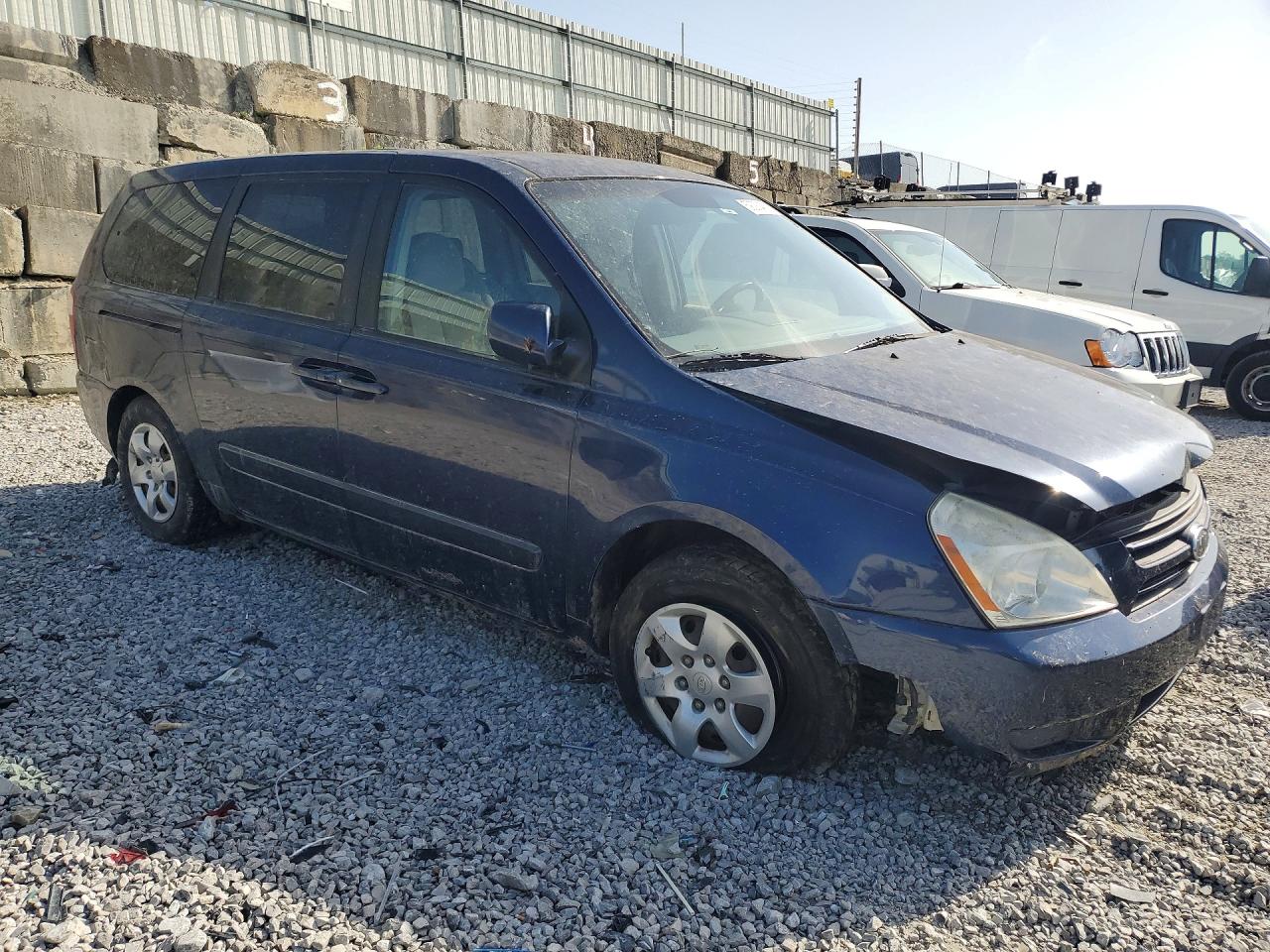 2006 Kia Sedona Lx Blue vin: KNDMB233966079039