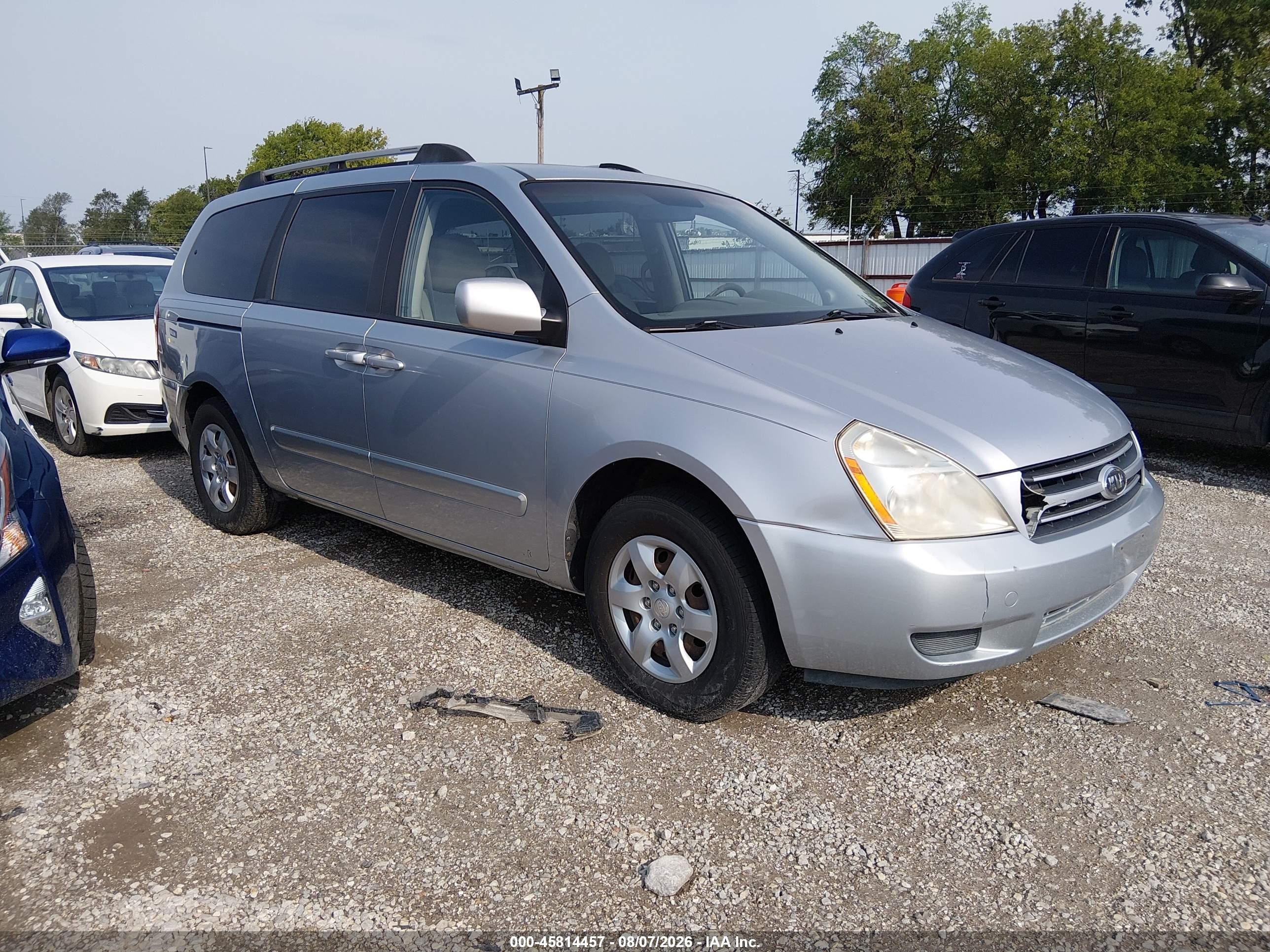 2007 Kia Sedona Lx Silver vin: KNDMB233976110906