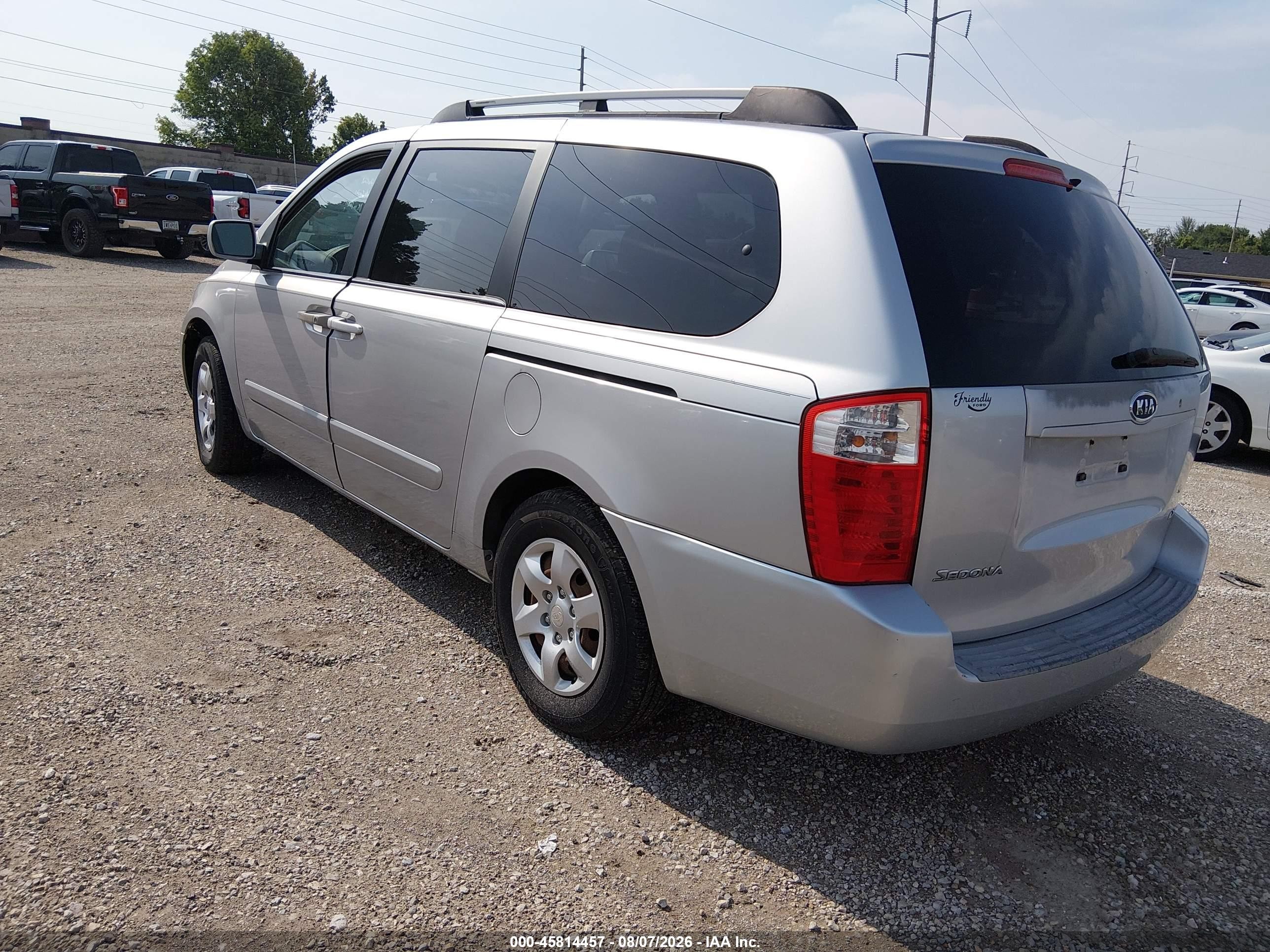 2007 Kia Sedona Lx Silver vin: KNDMB233976110906