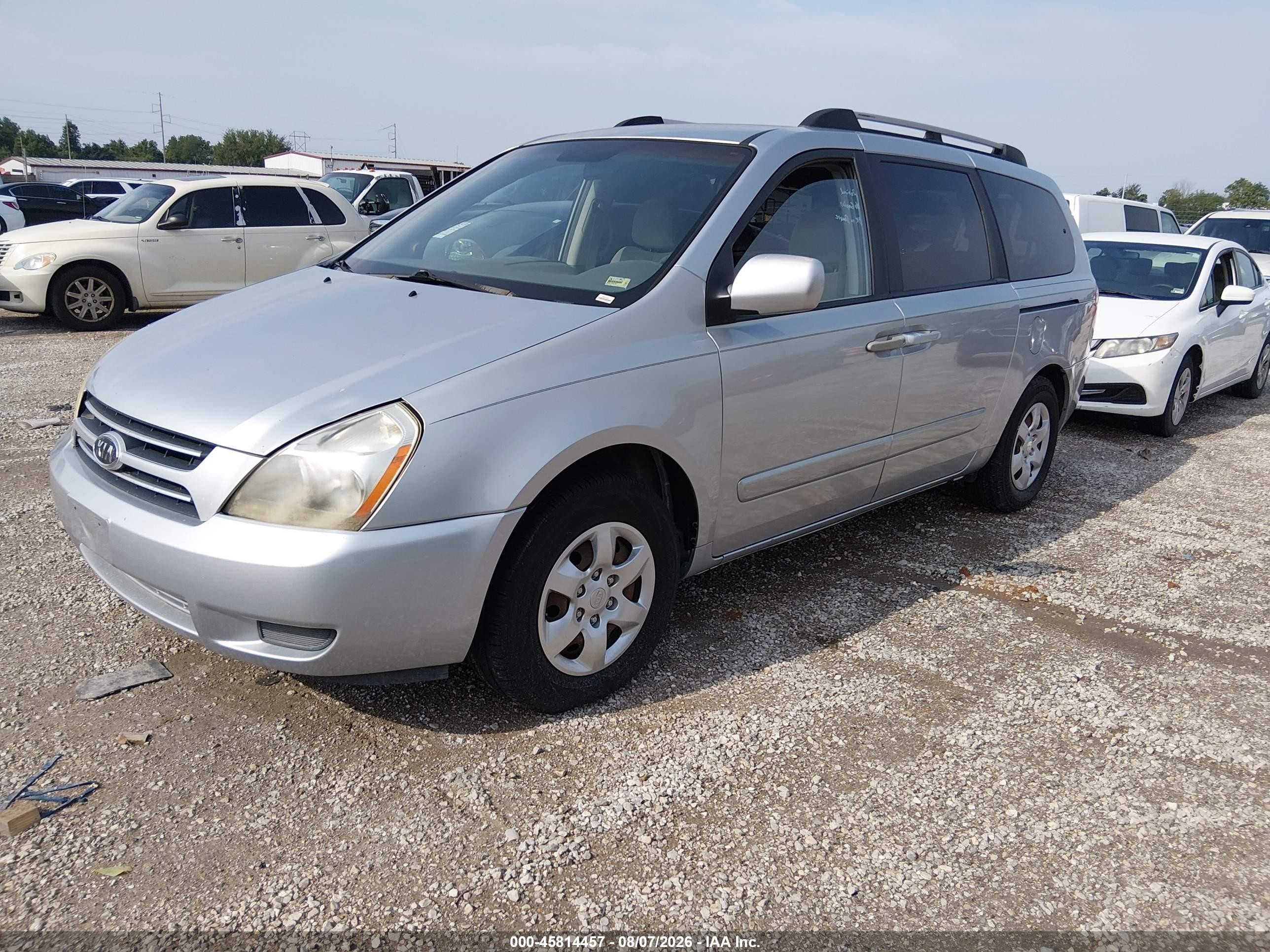 2007 Kia Sedona Lx Silver vin: KNDMB233976110906