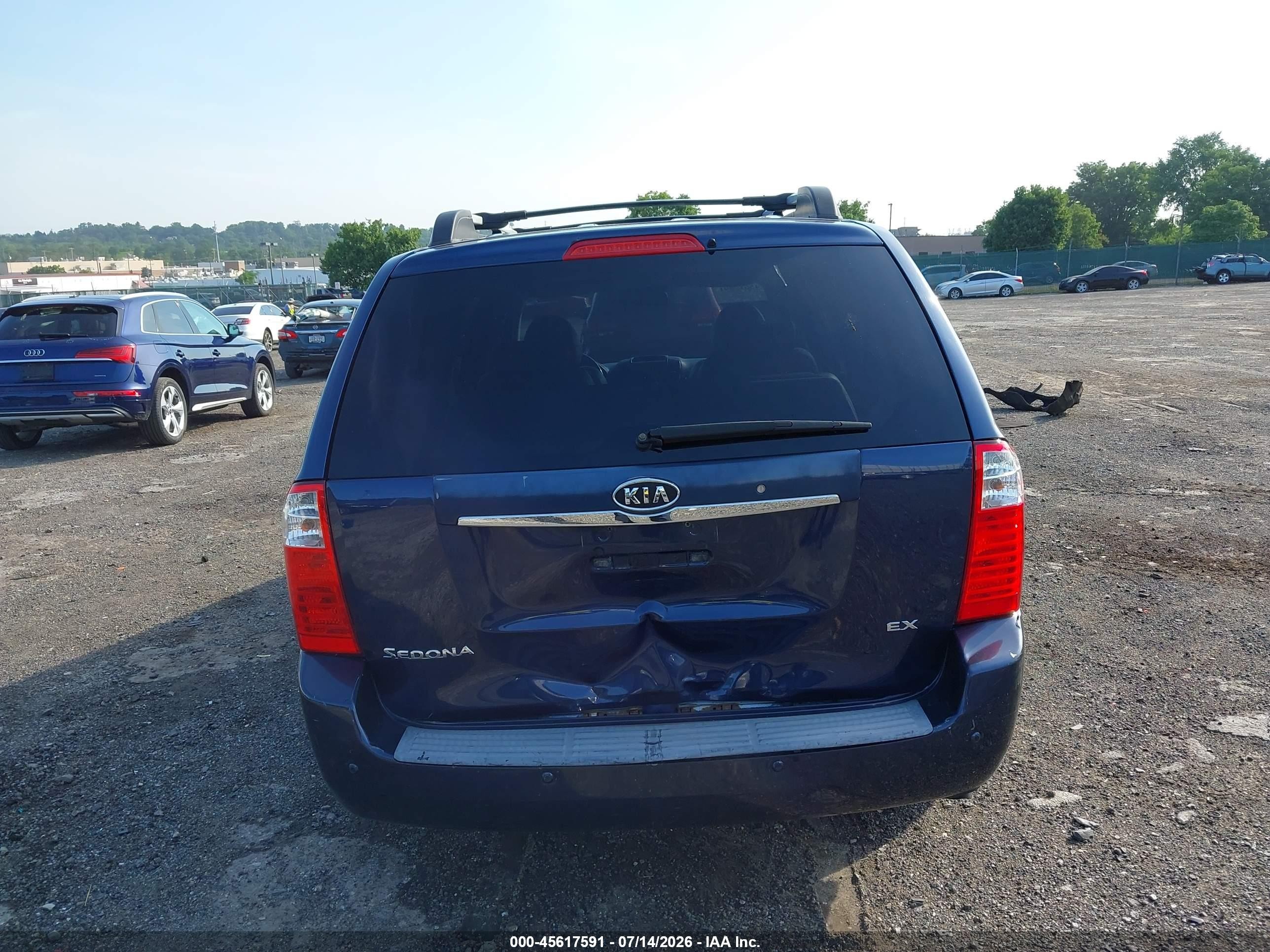 2007 Kia Sedona Ex Синий vin: KNDMB233976151603